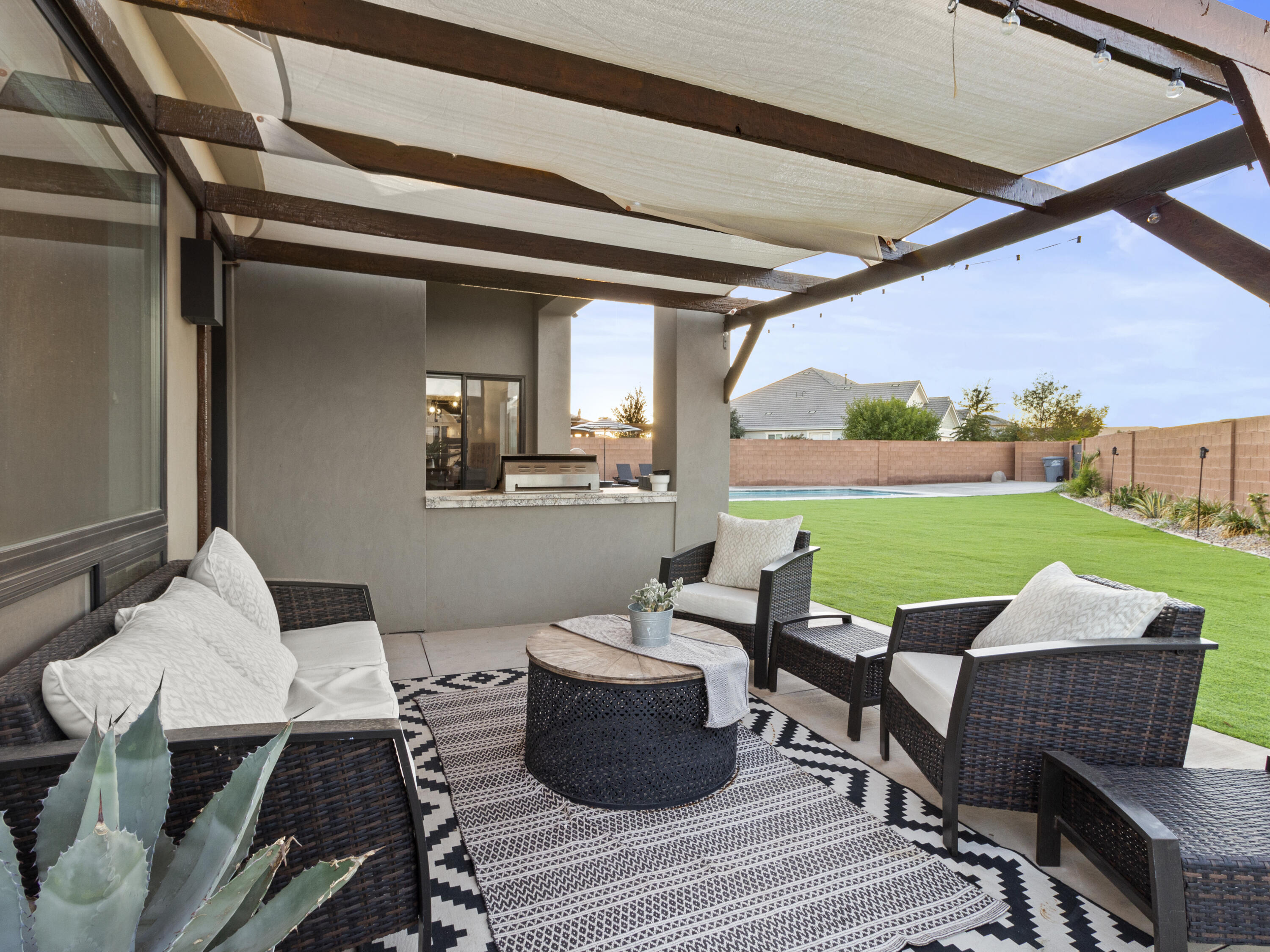 DESERT PLATEAU - Residential