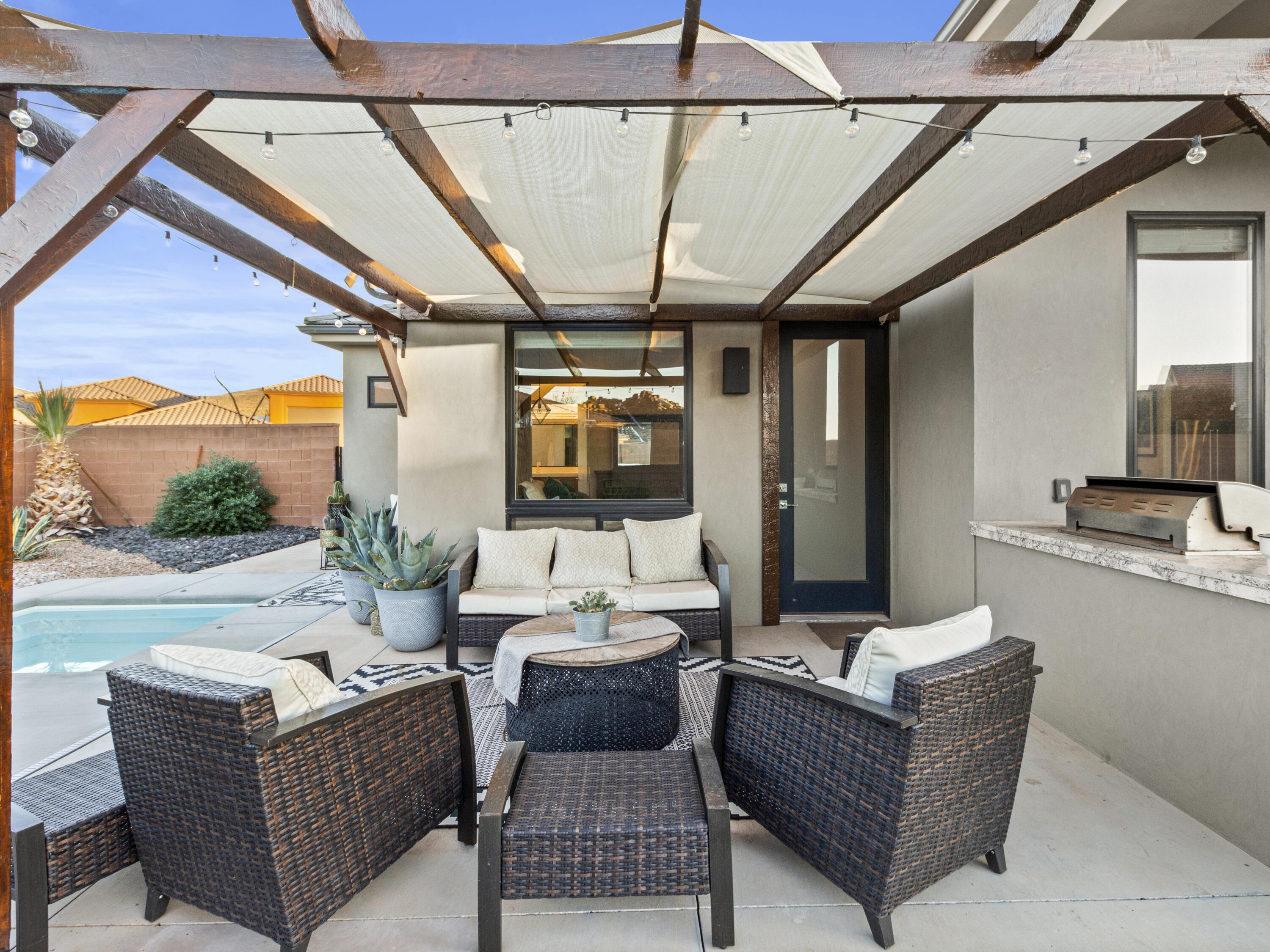 DESERT PLATEAU - Residential