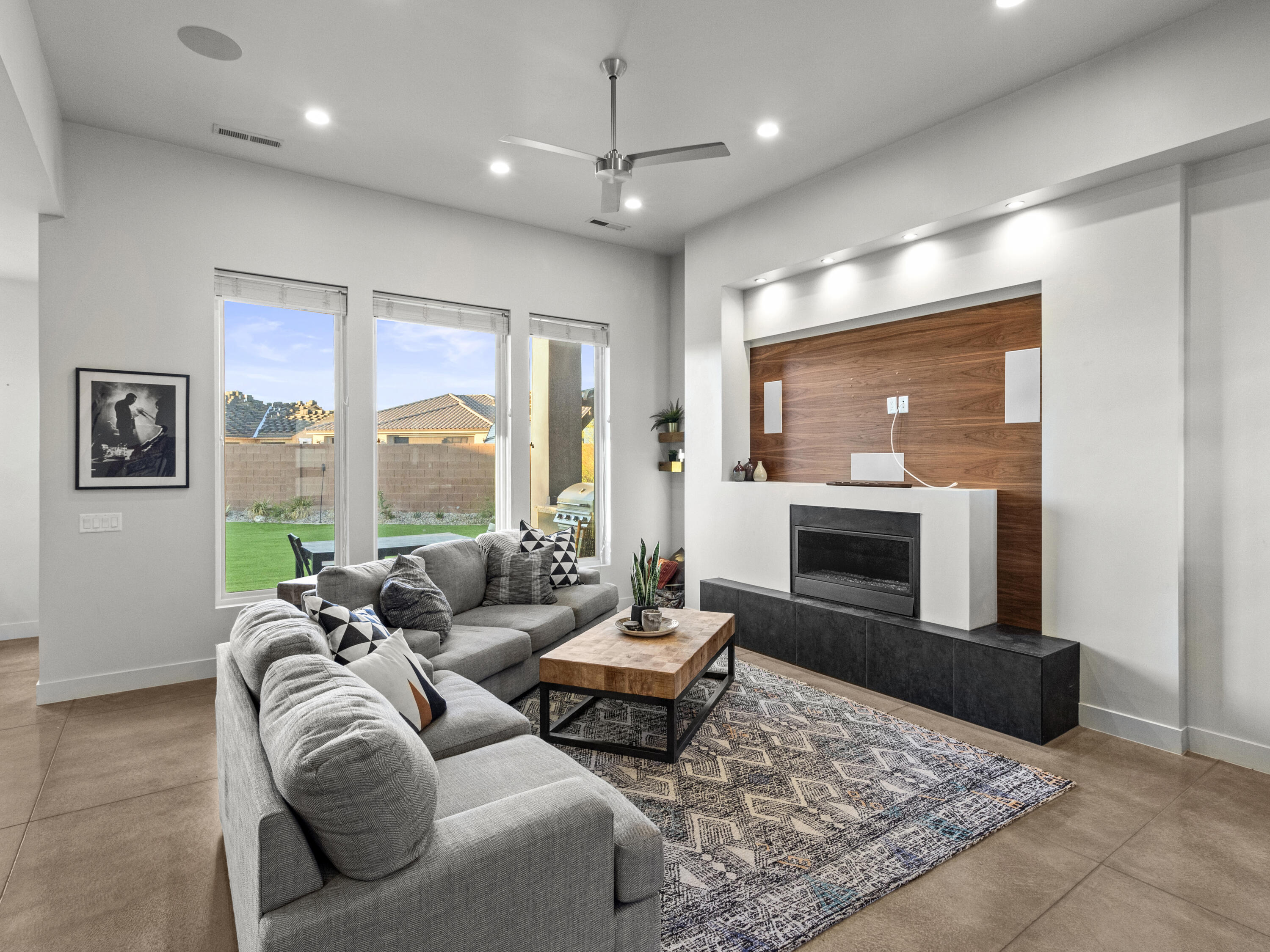 DESERT PLATEAU - Residential