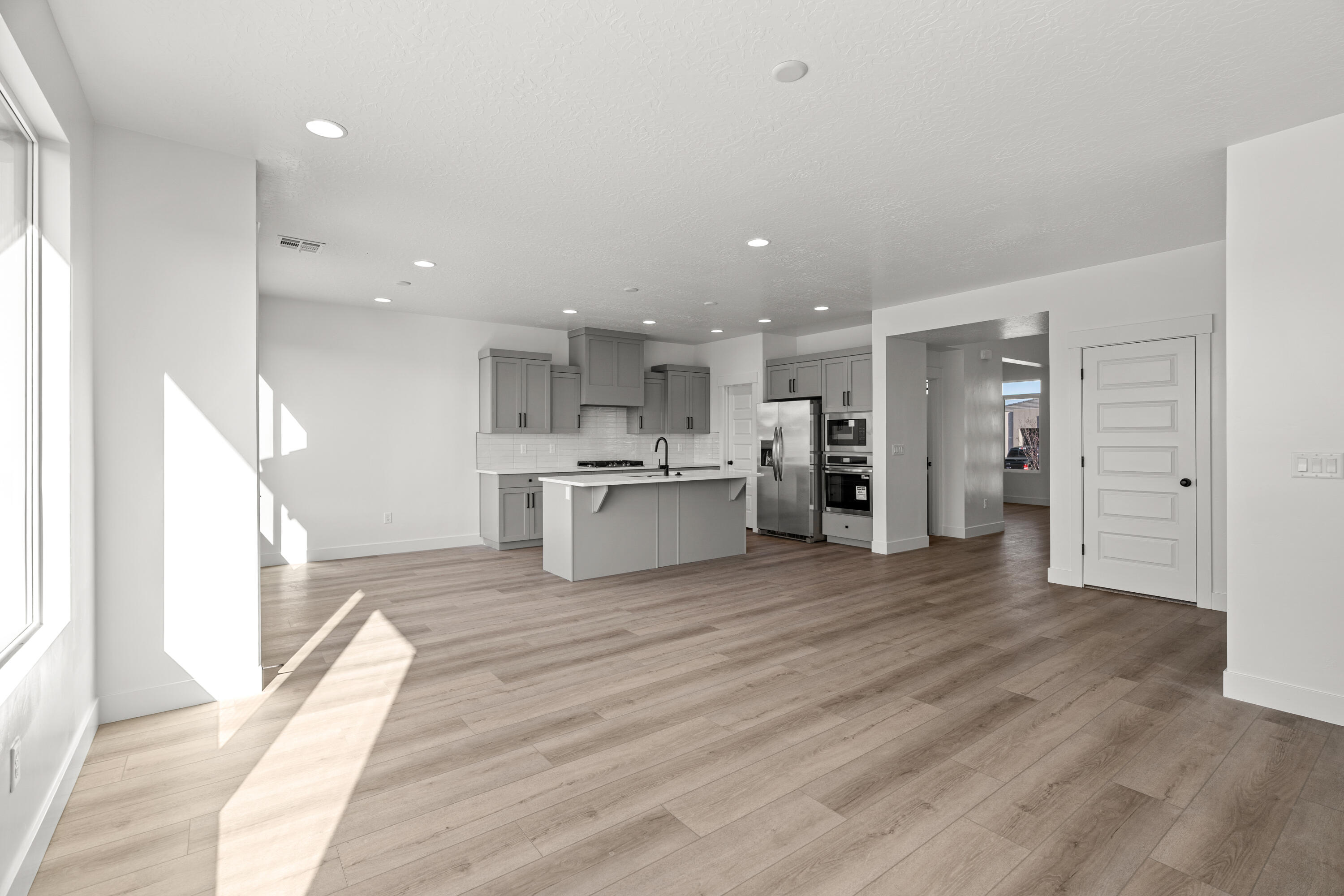 WHITE HILLS SUB - Residential