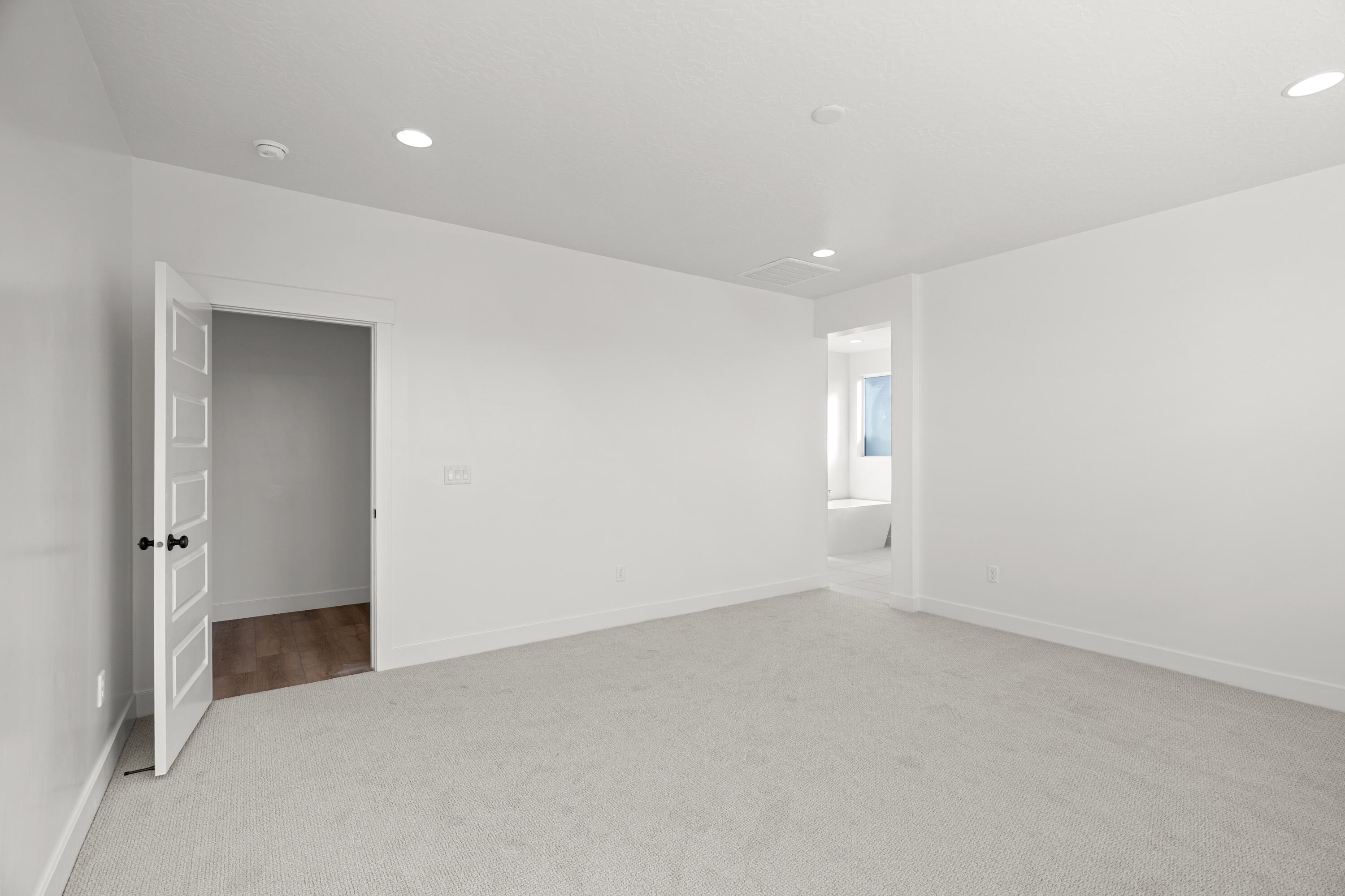 WHITE HILLS SUB - Residential