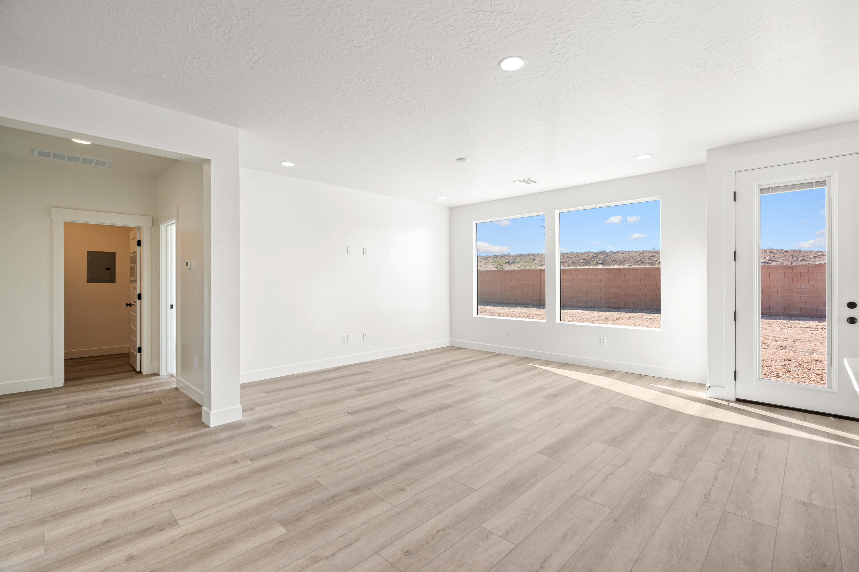 WHITE HILLS SUB - Residential