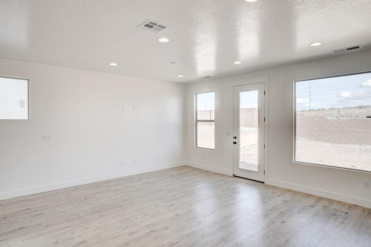 WHITE HILLS SUB - Residential