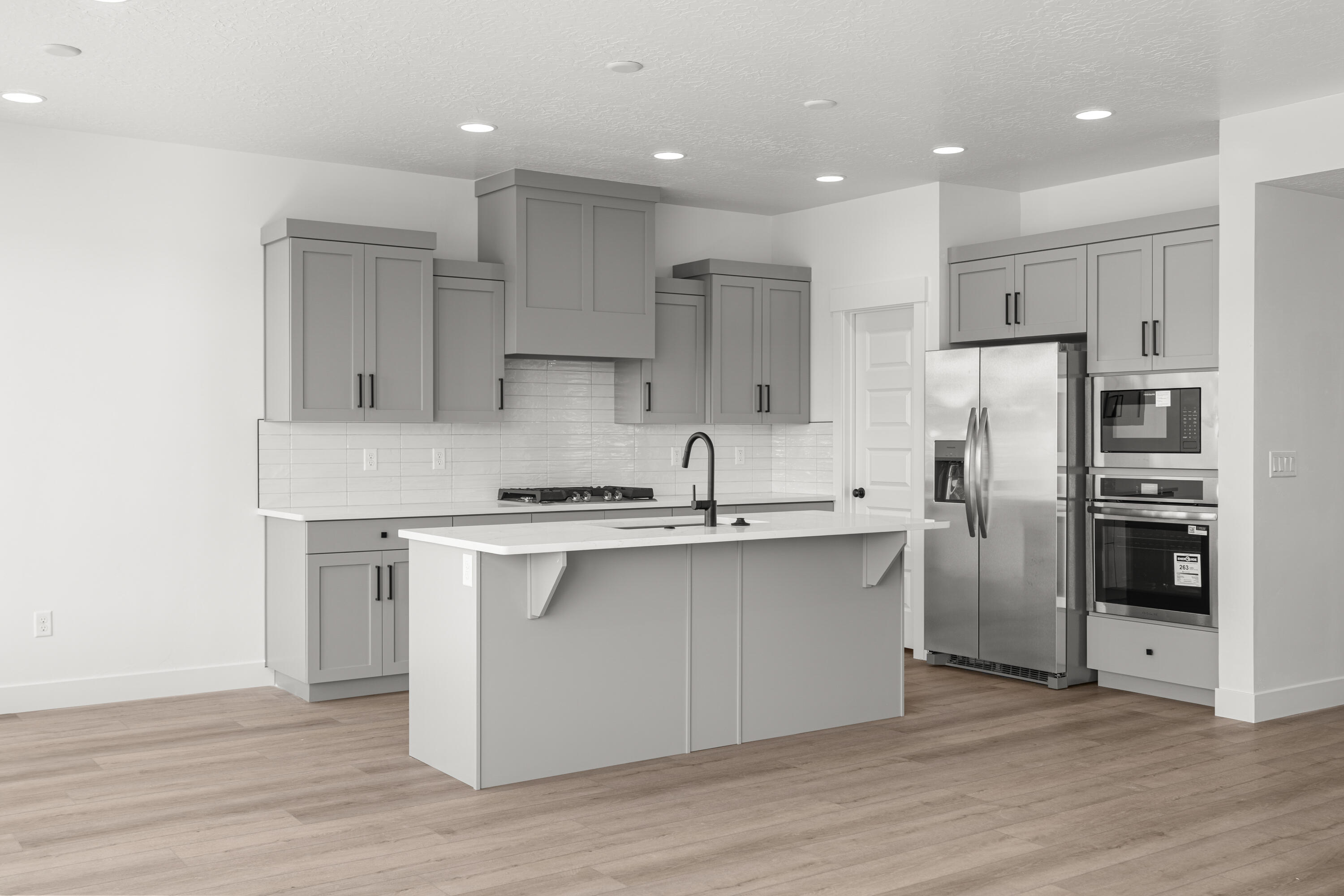 WHITE HILLS SUB - Residential