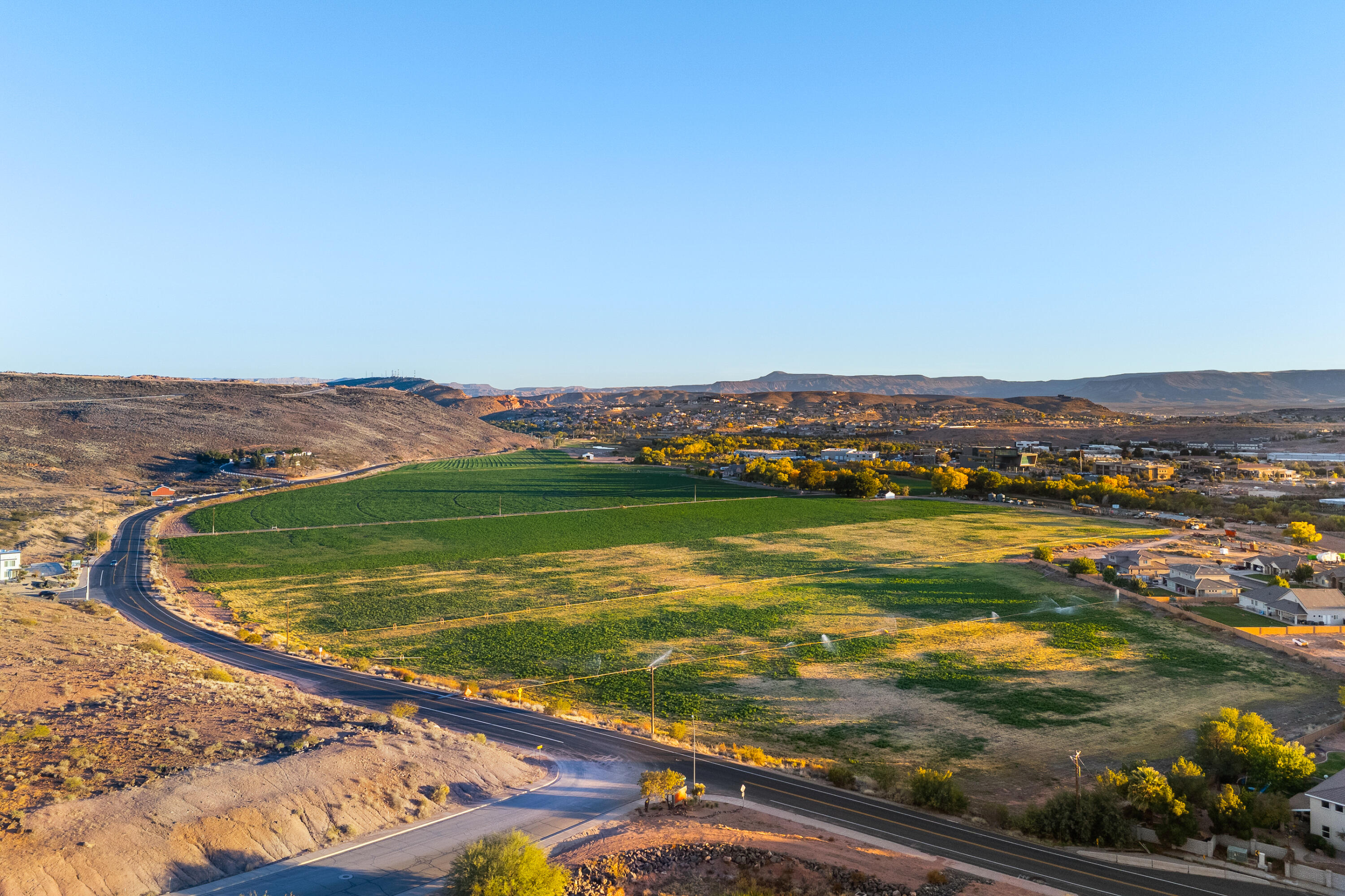 WHISPER RIDGE - Residential