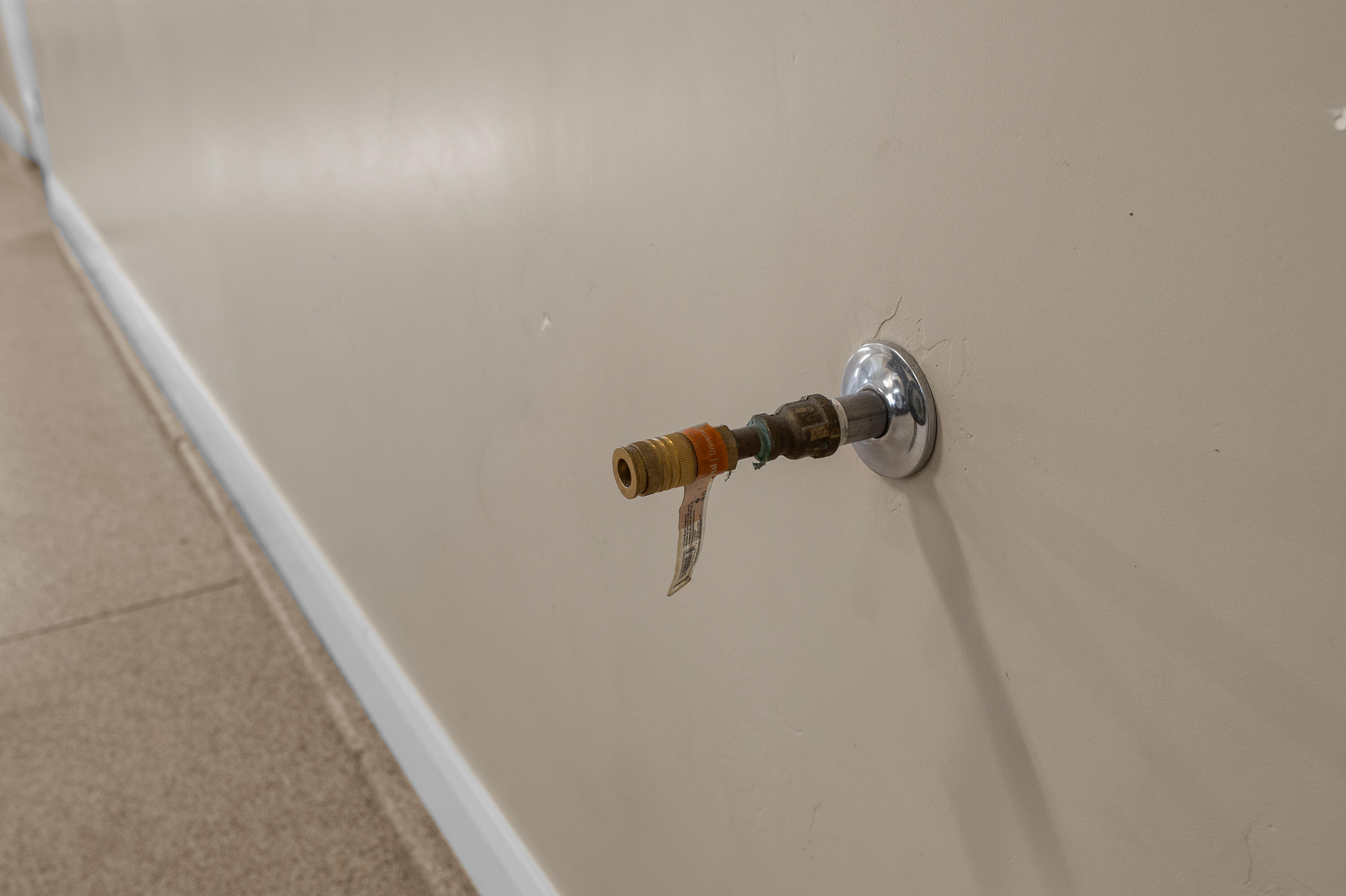 WHISPER RIDGE - Residential