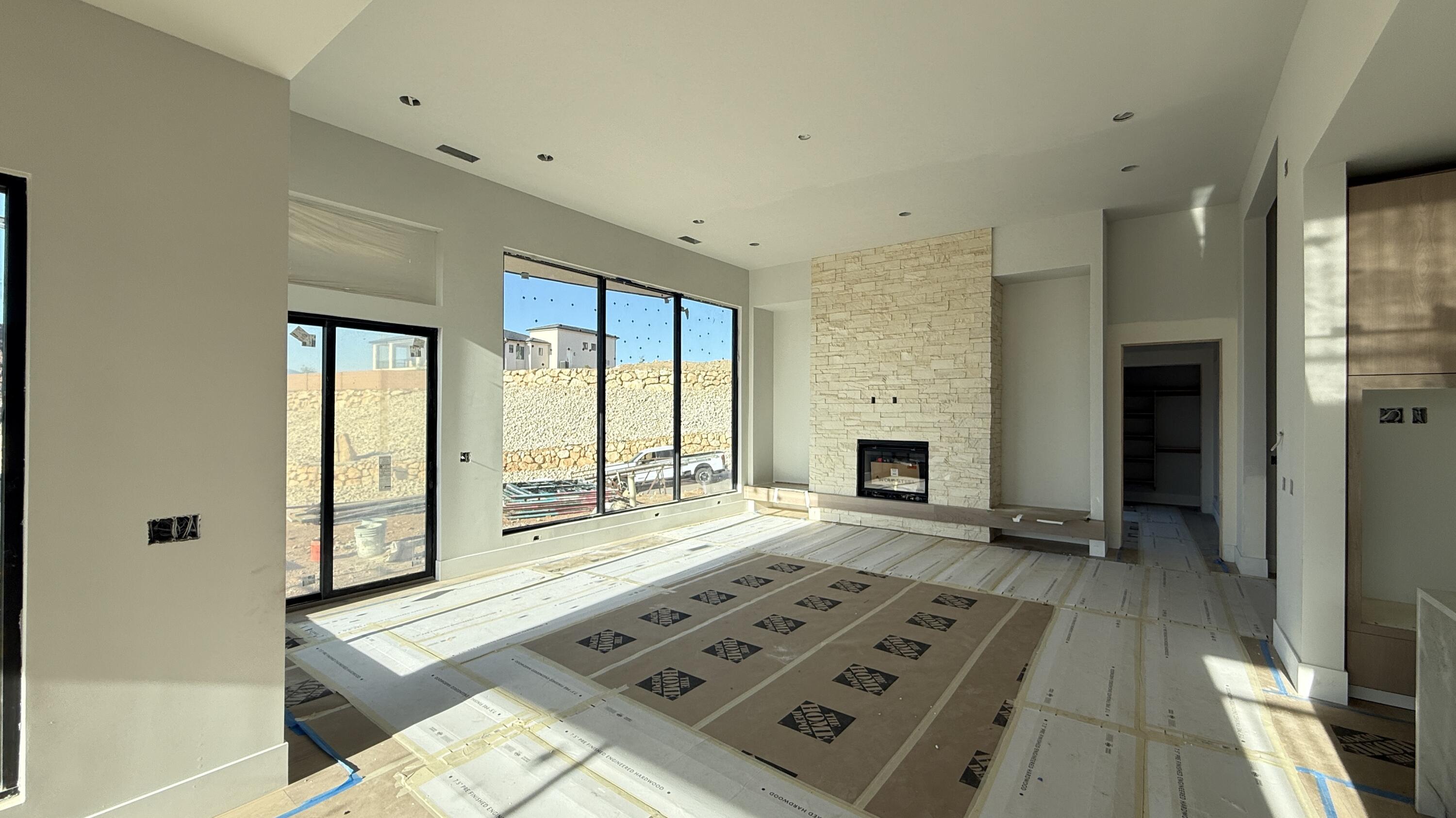 HEIGHTS AT WASHINGTON BENCH - Residential