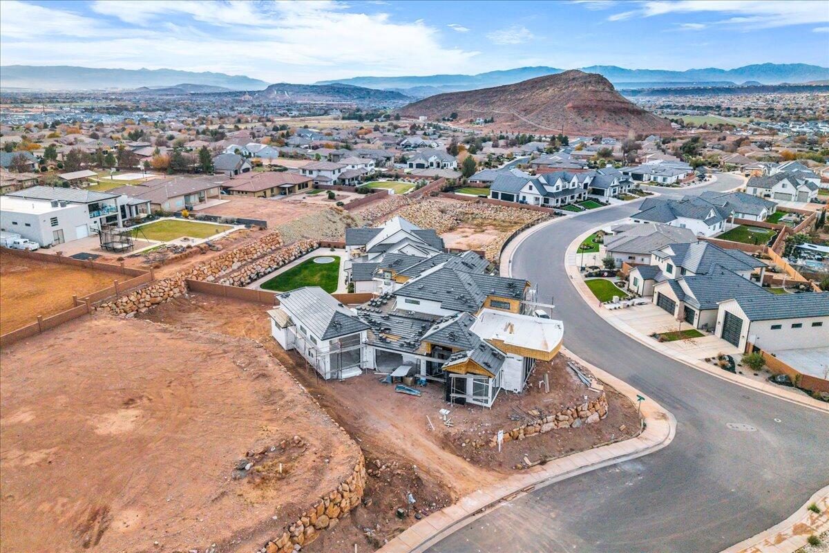 HEIGHTS AT WASHINGTON BENCH - Residential
