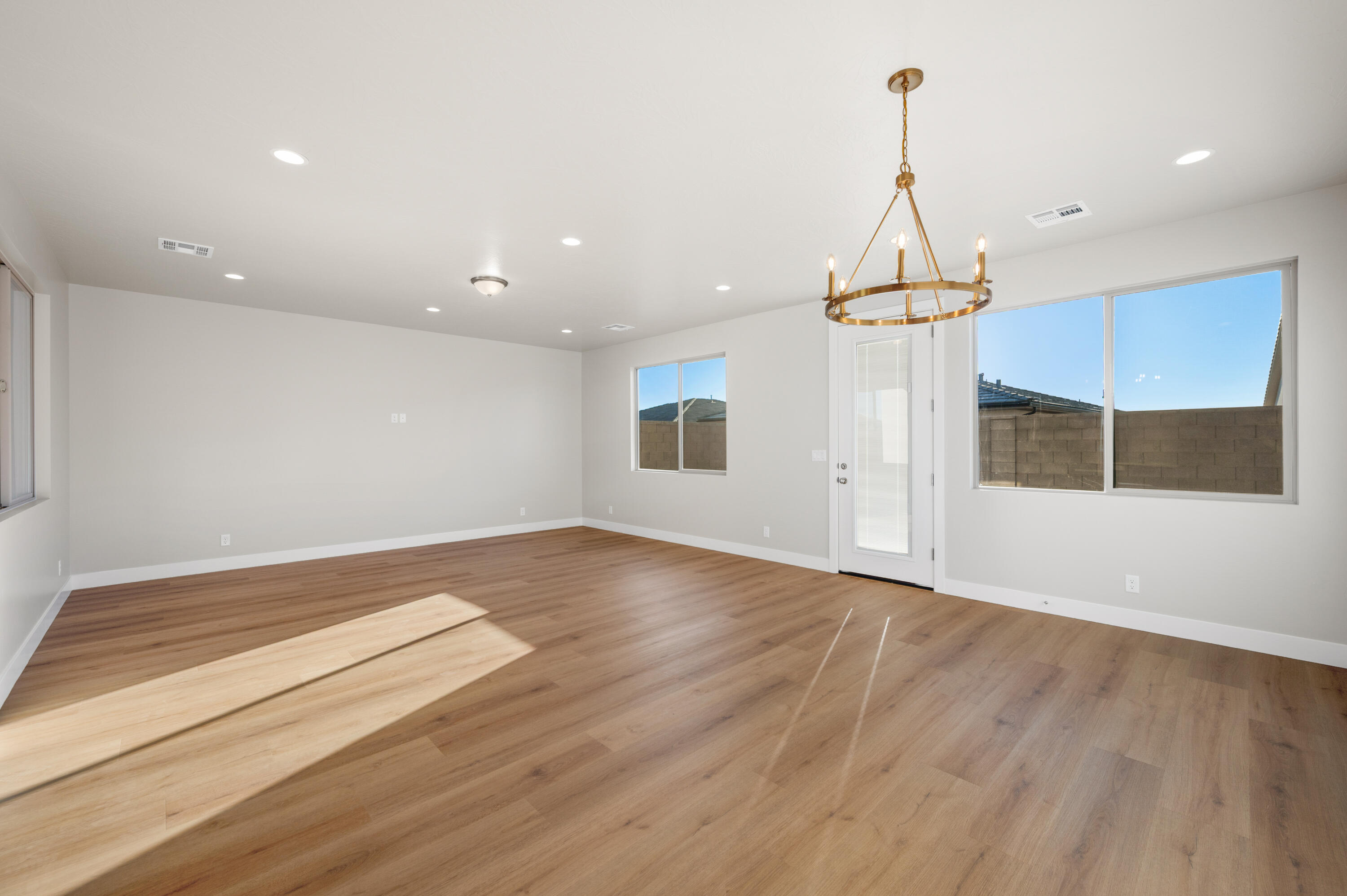 SOLIS AT CORAL CANYON - Residential