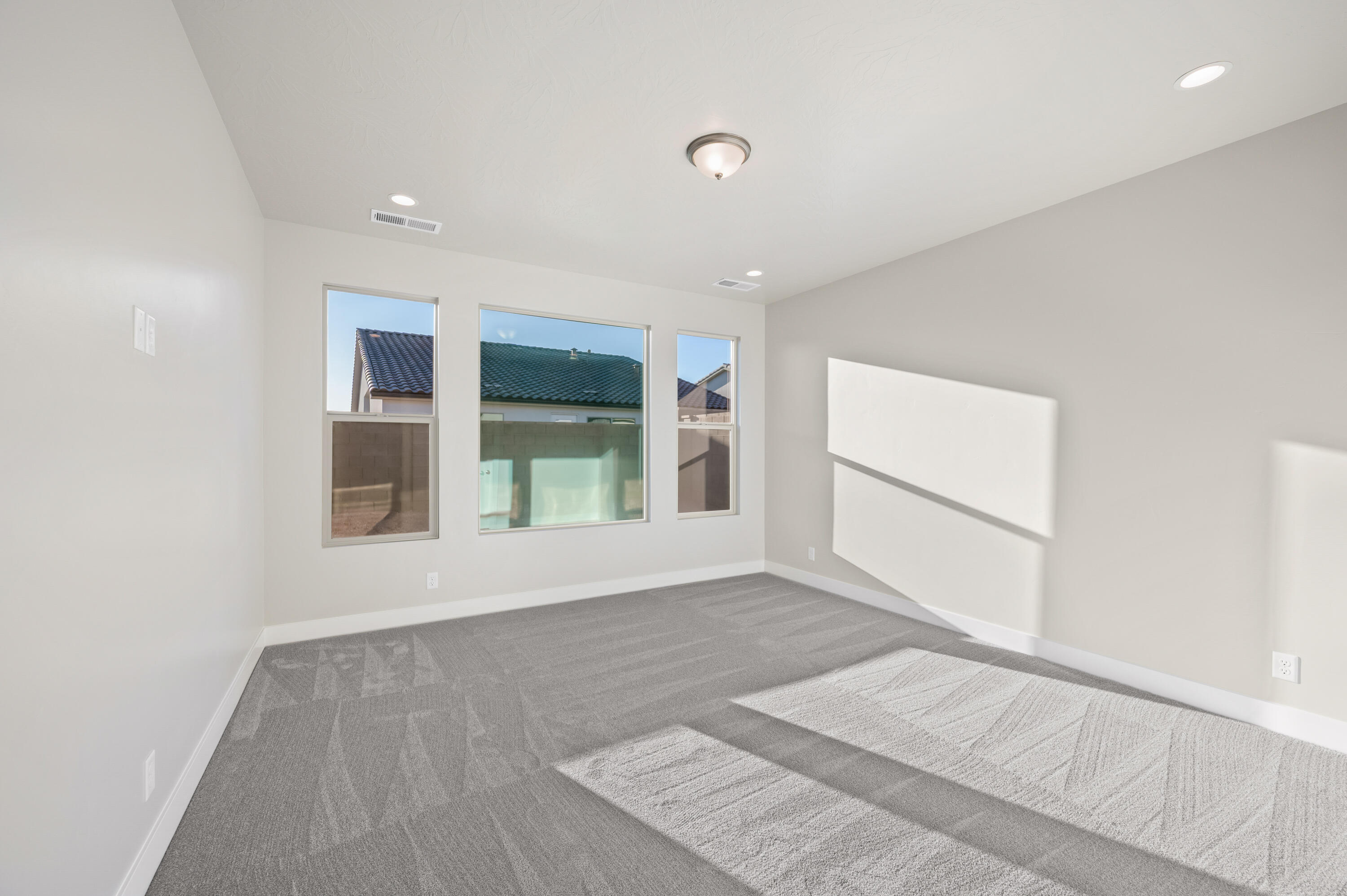 SOLIS AT CORAL CANYON - Residential