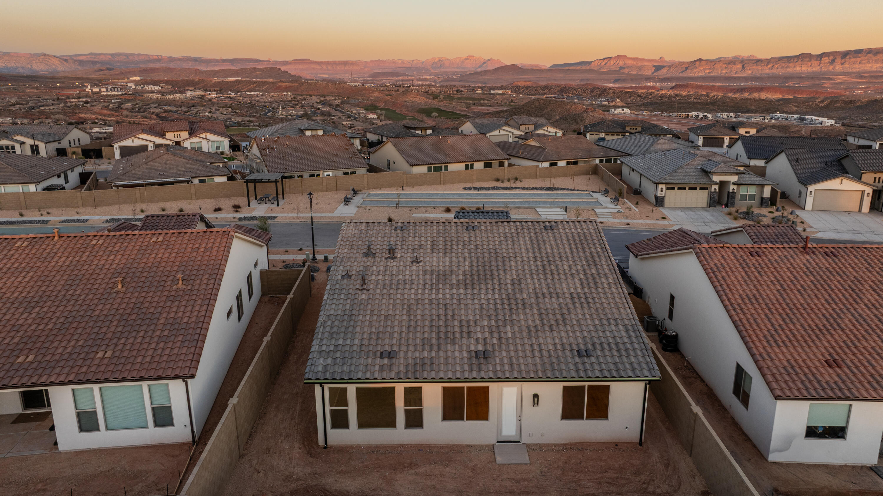 SOLIS AT CORAL CANYON - Residential