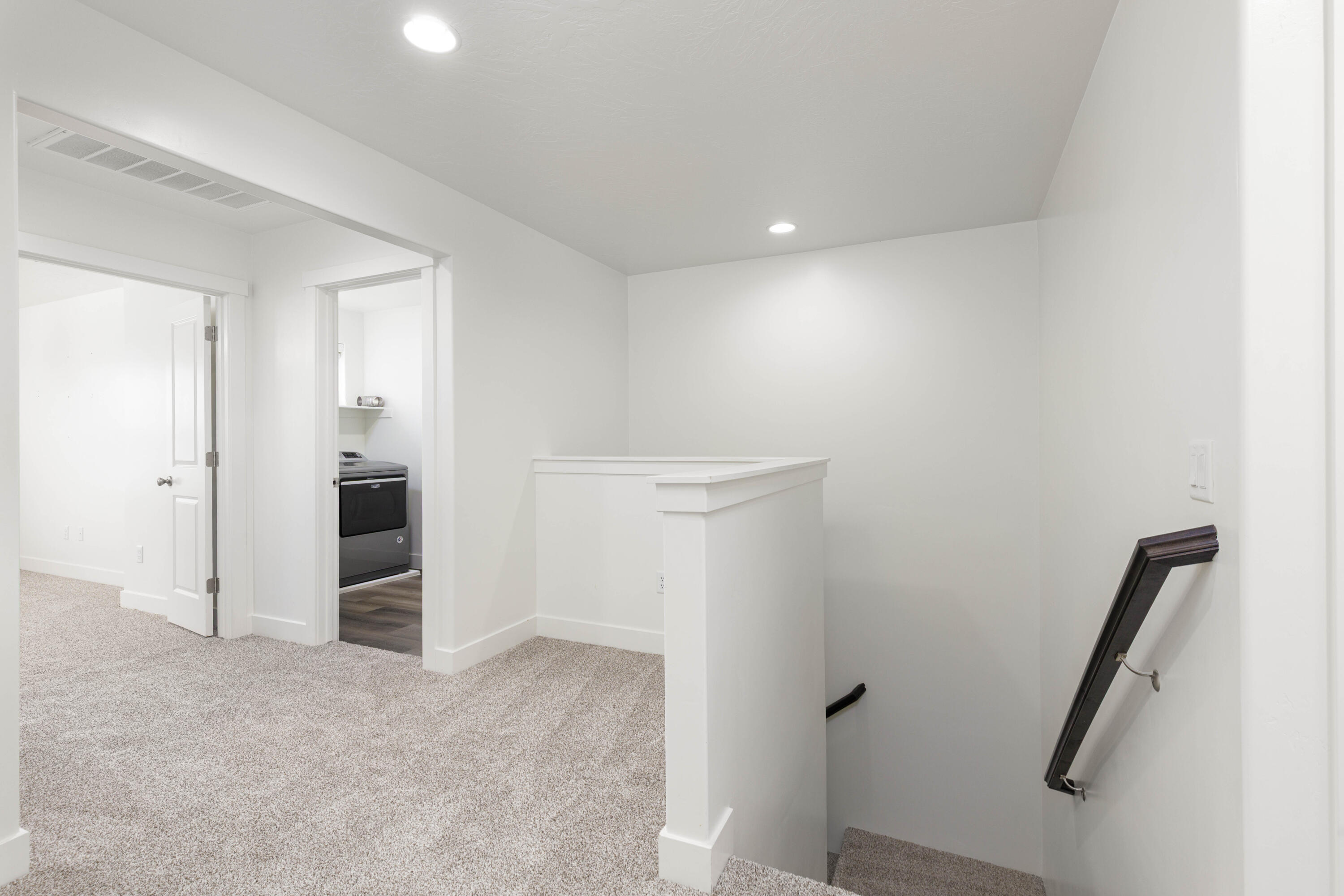 DESERT BLUFF AT DESERT CANYONS TOWNHOMES - Residential