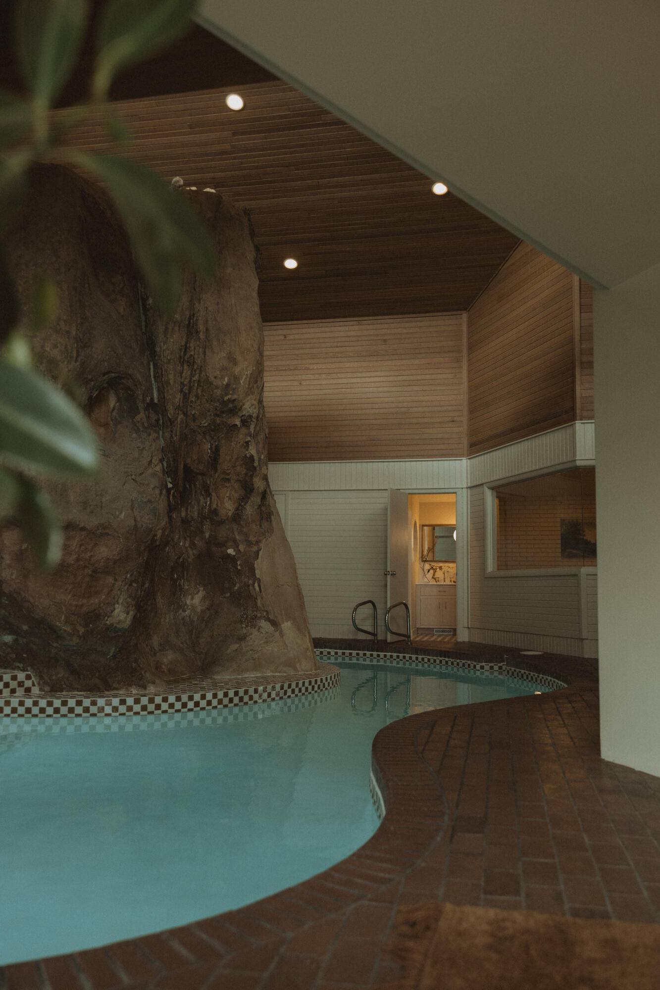 BLOOMINGTON COUNTRY CLUB - Residential