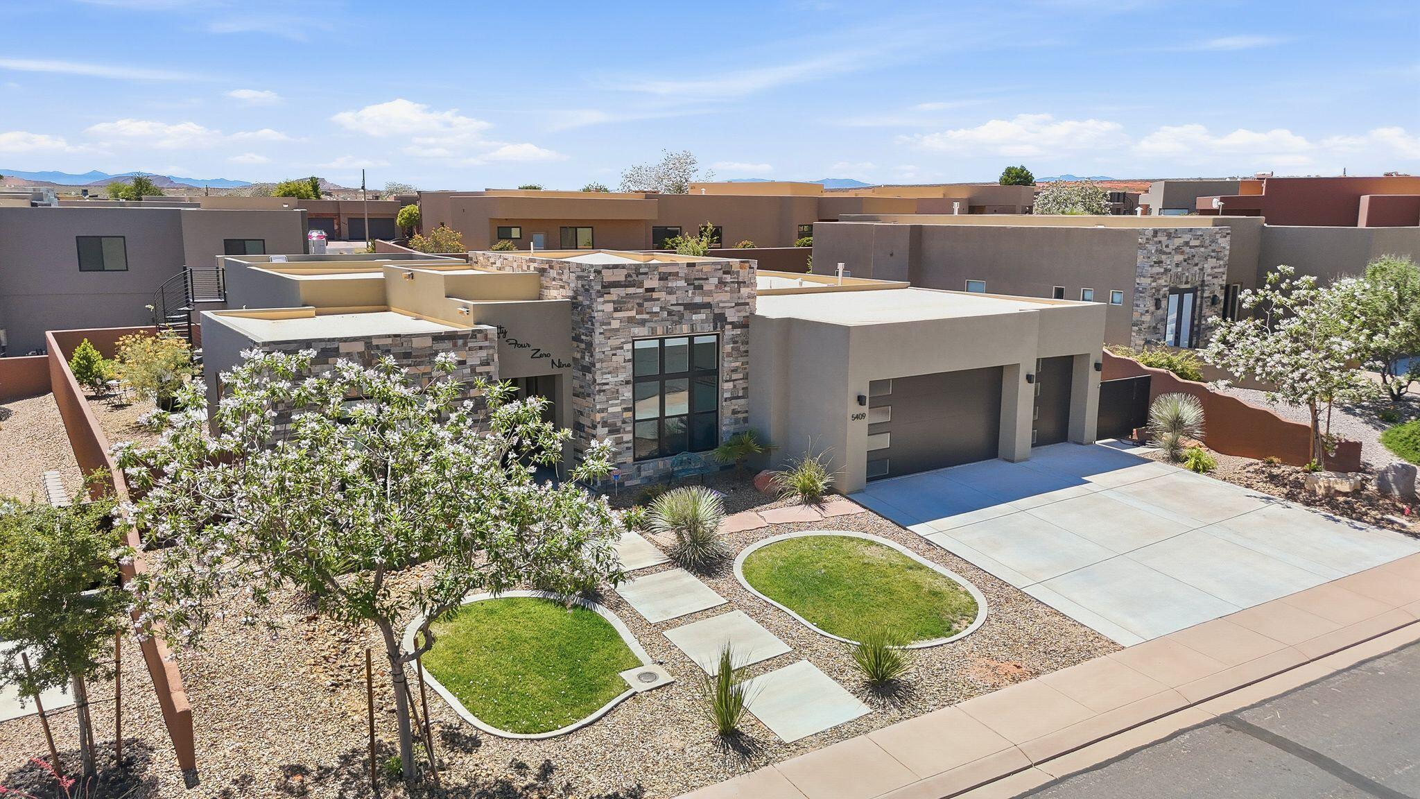 DUNES AT SAND HOLLOW RESORT - Residential