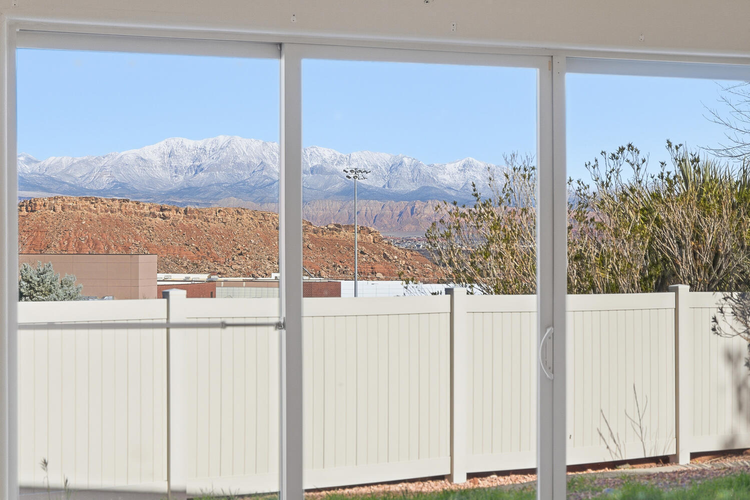 DESERT HILLS - Residential