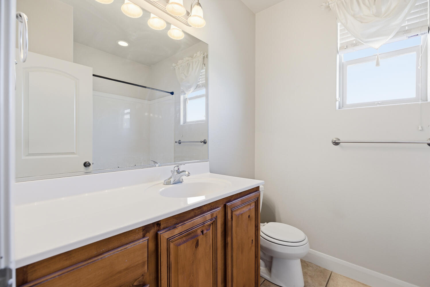 DESERT HILLS - Residential