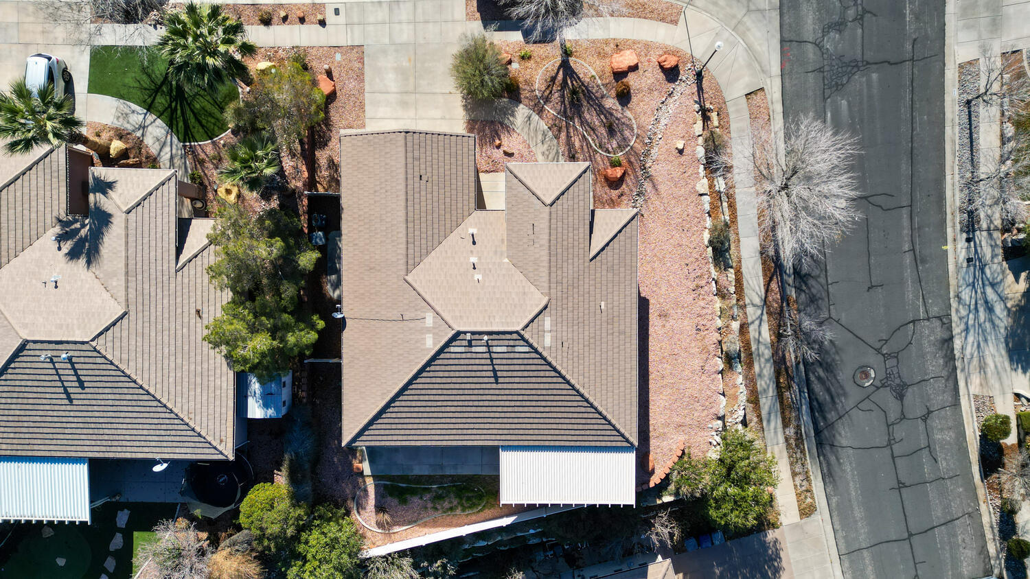 DESERT HILLS - Residential