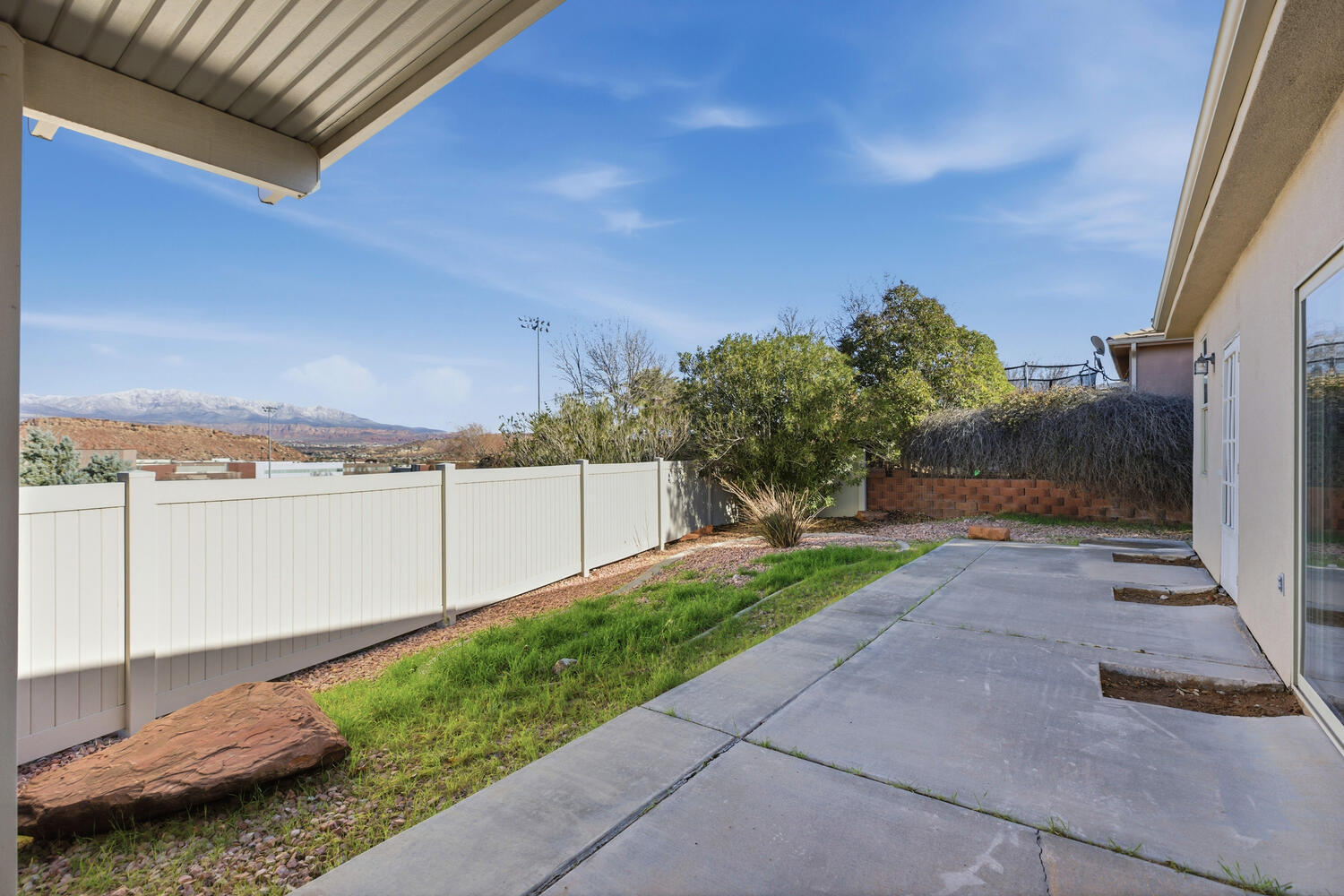 DESERT HILLS - Residential