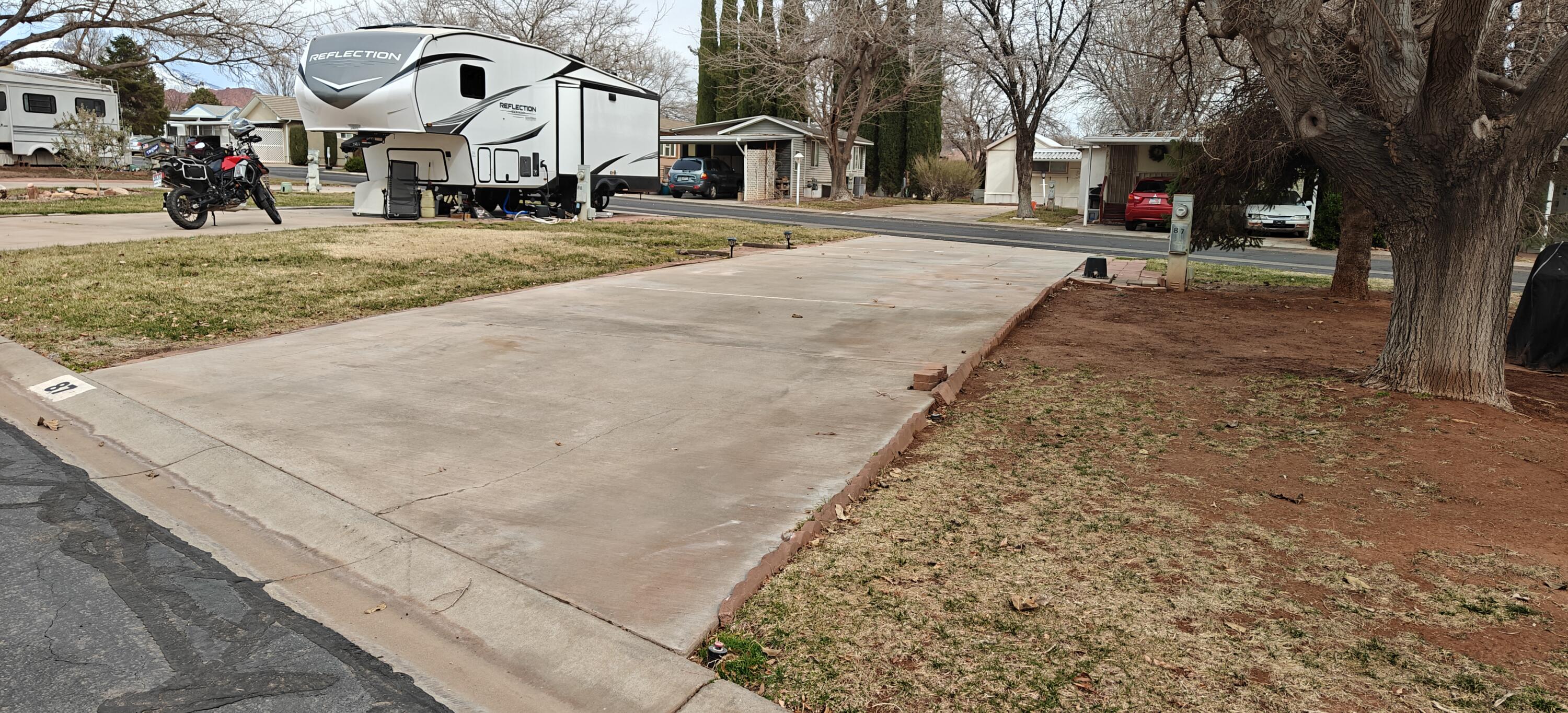 KINGS ROW ESTATES - Land