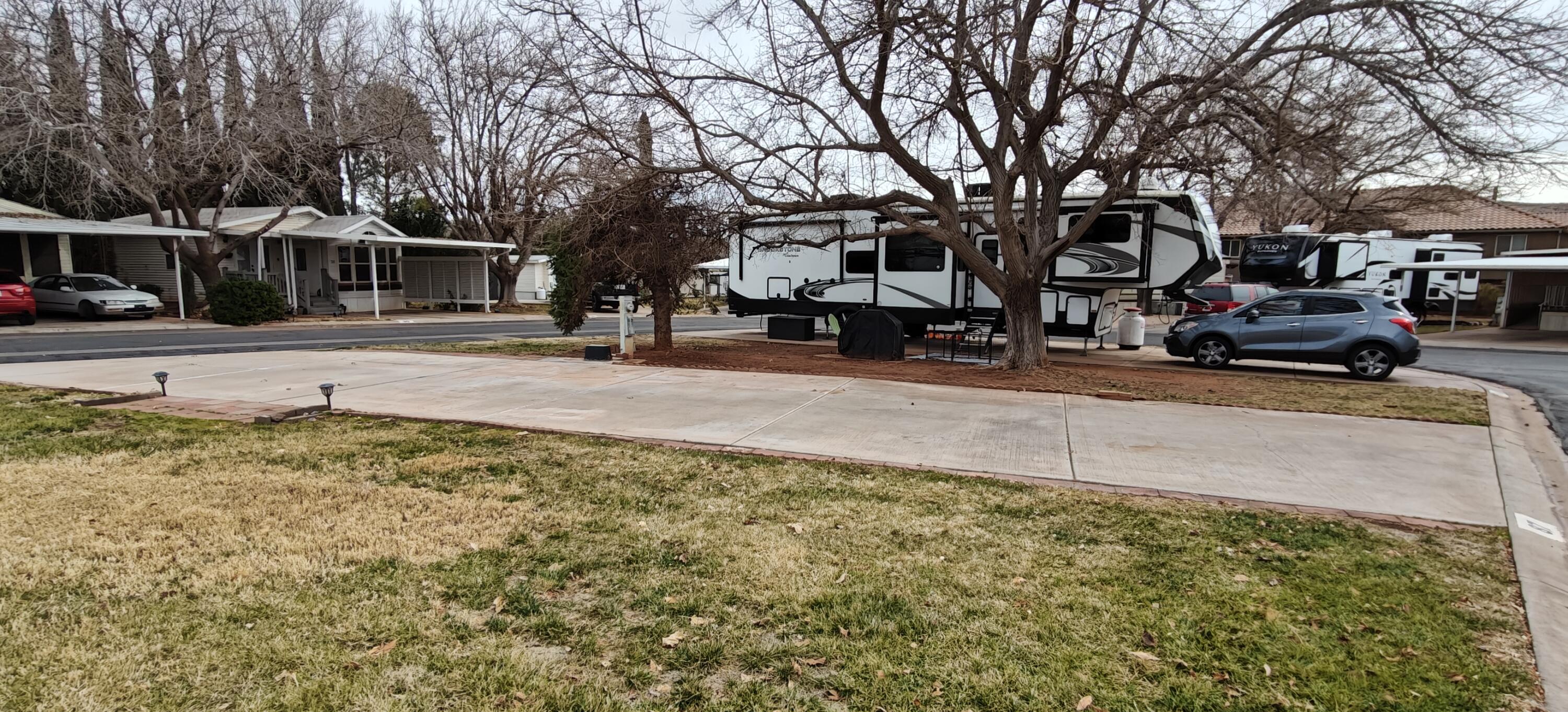 KINGS ROW ESTATES - Land