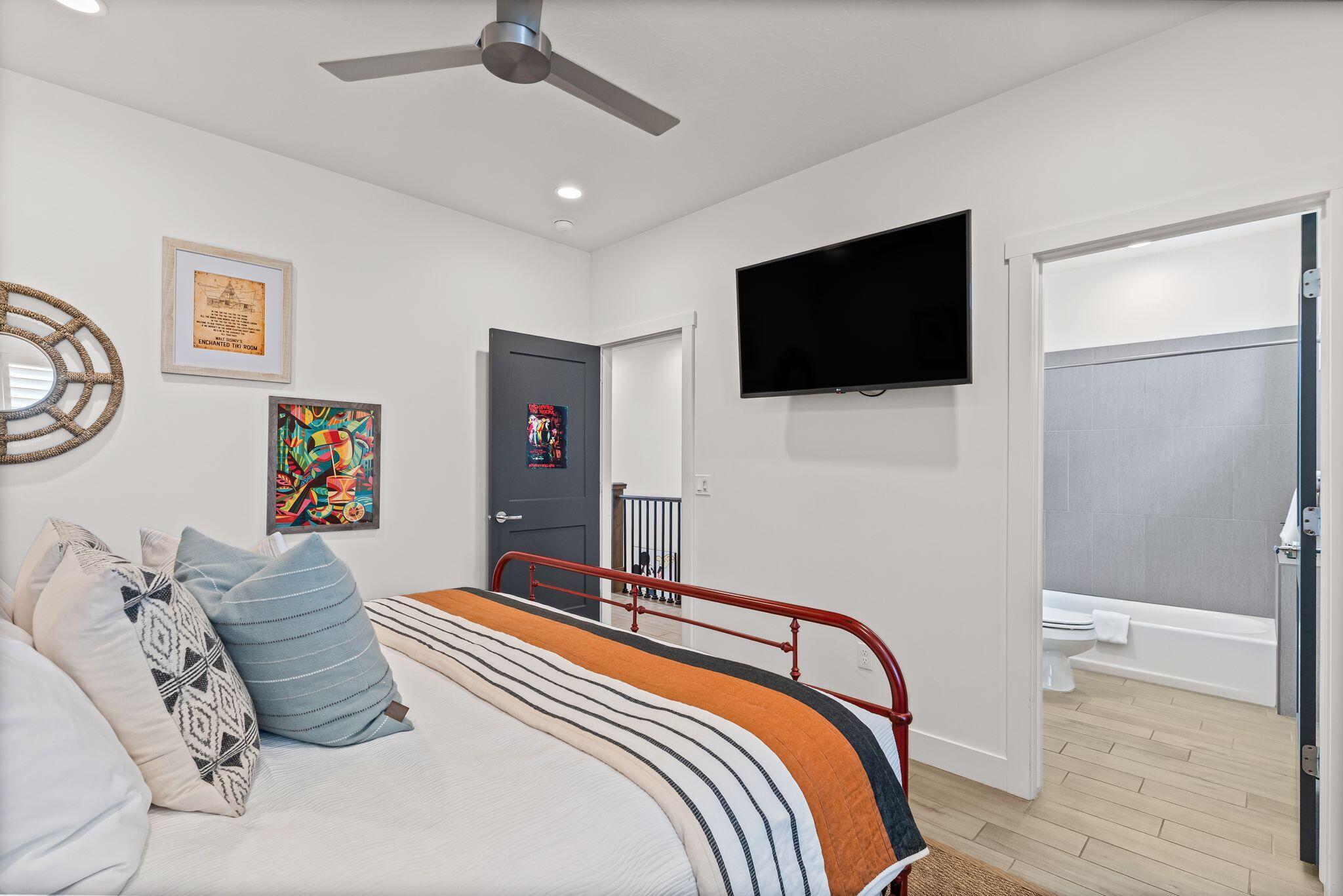 FREEDOM VILLAGE AT THE FIELDS - Residential