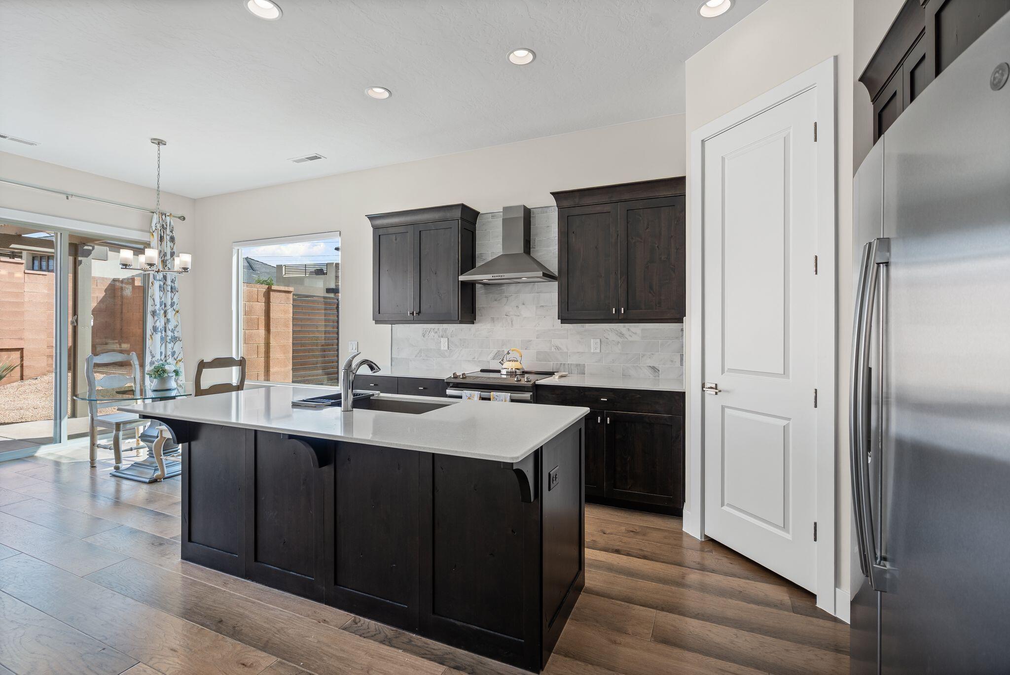 VILLAS AT SUN RIVER - Residential