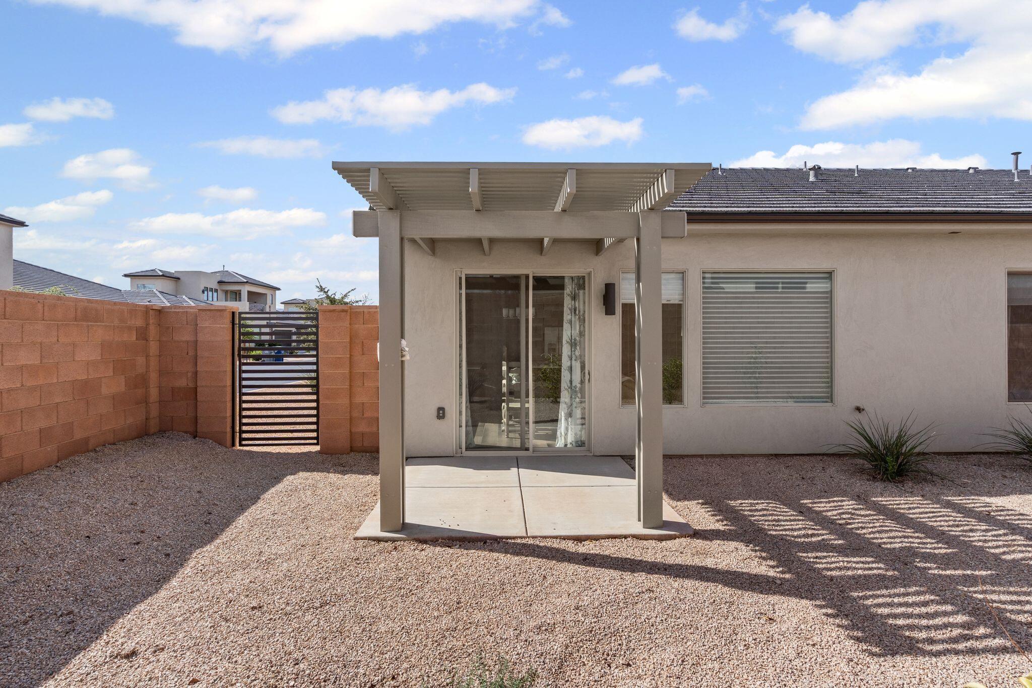 VILLAS AT SUN RIVER - Residential