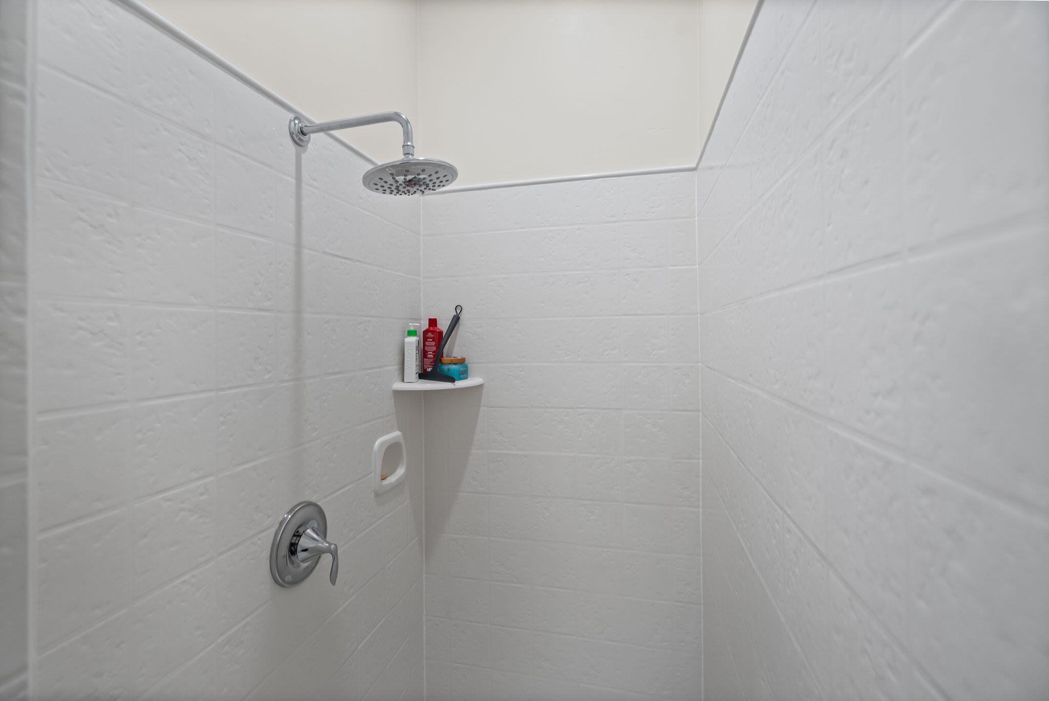 VILLAS AT SUN RIVER - Residential