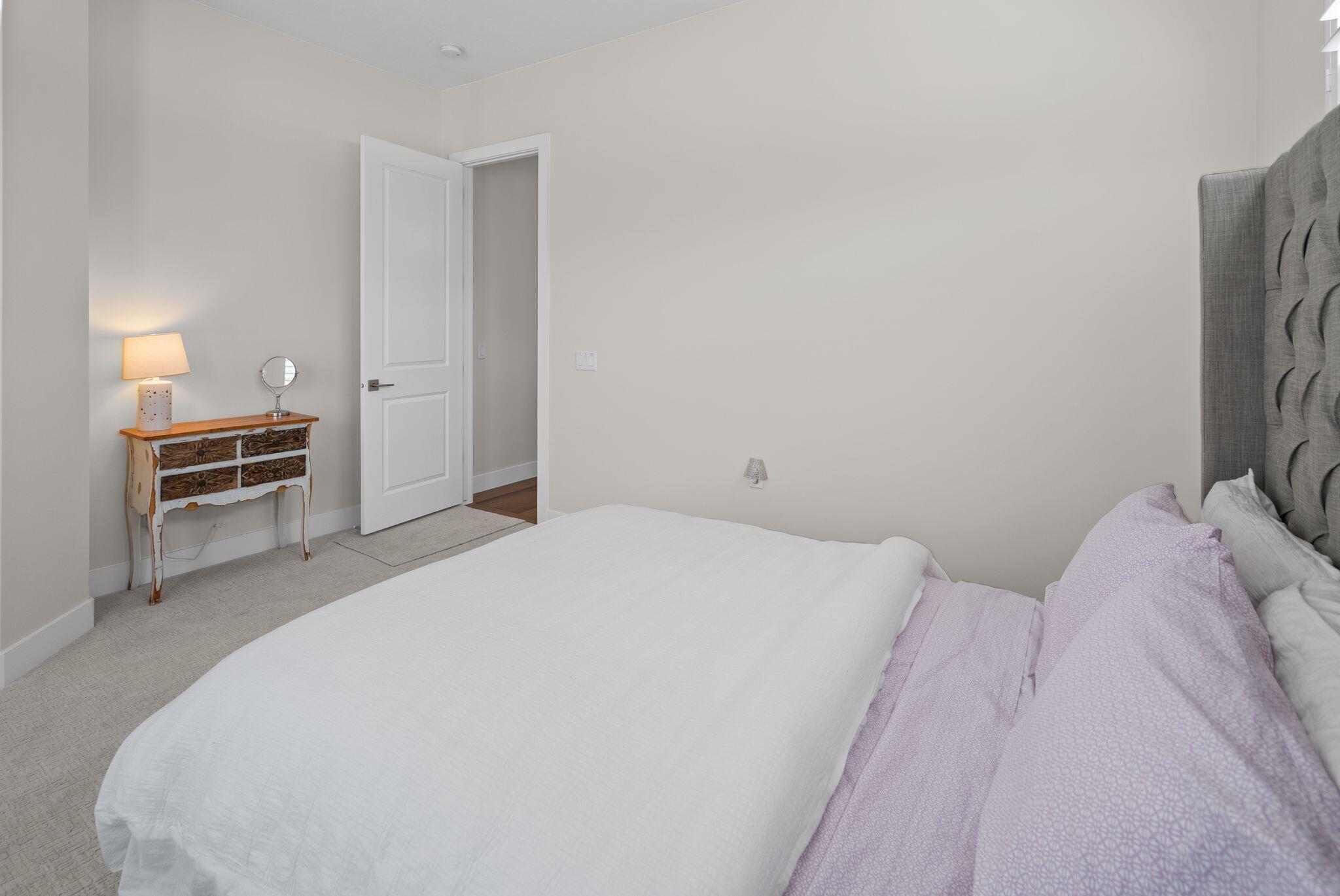 VILLAS AT SUN RIVER - Residential