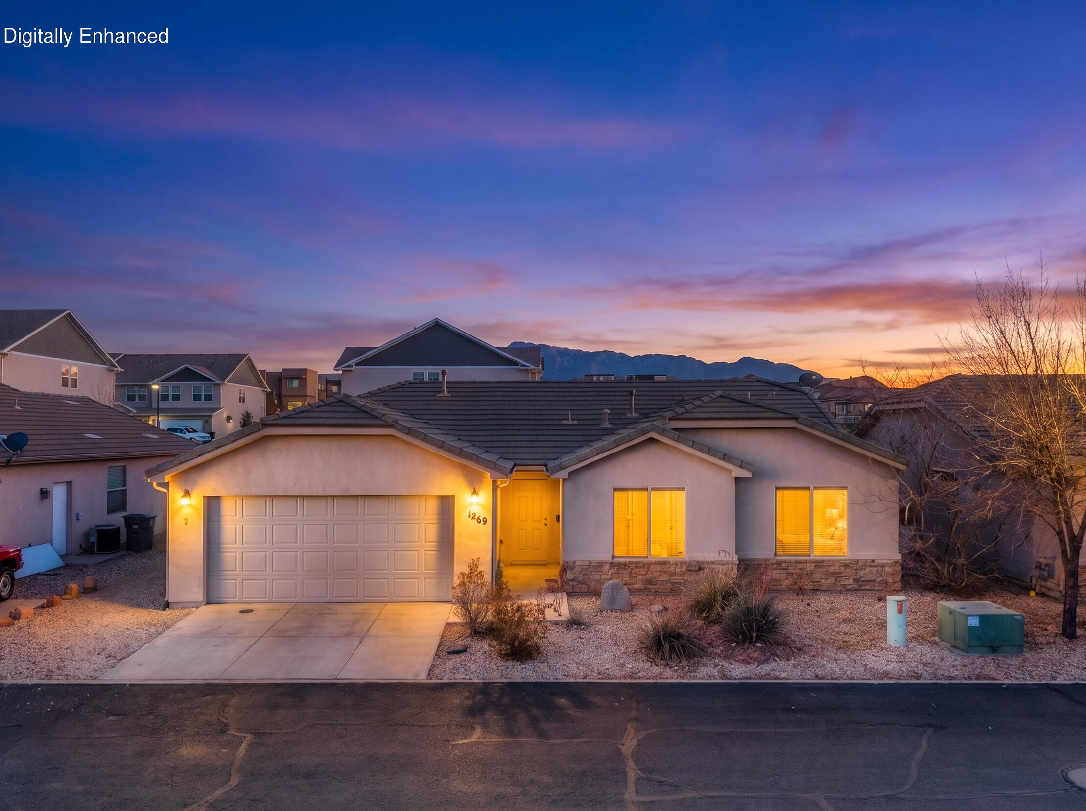 ENGLISH OAKS ESTATES - Residential
