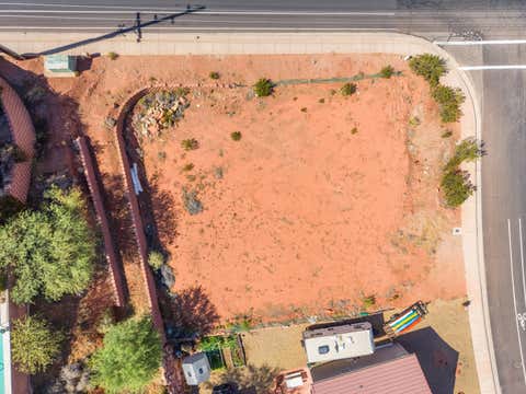 Tiny photo for 1987 N LAVA FLOW DR, Saint George, UT 84770 (MLS # 26-274908)