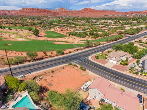Tiny photo for 1987 N LAVA FLOW DR, Saint George, UT 84770 (MLS # 26-274908)