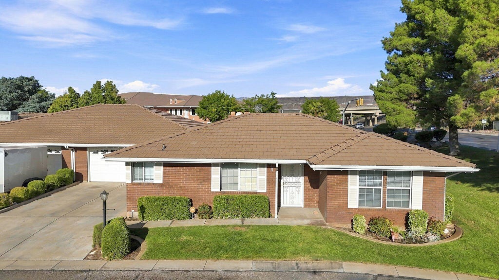 Photo of 970 E 700 S 3 #3, Saint George, UT 84790 (MLS # 26-275816)