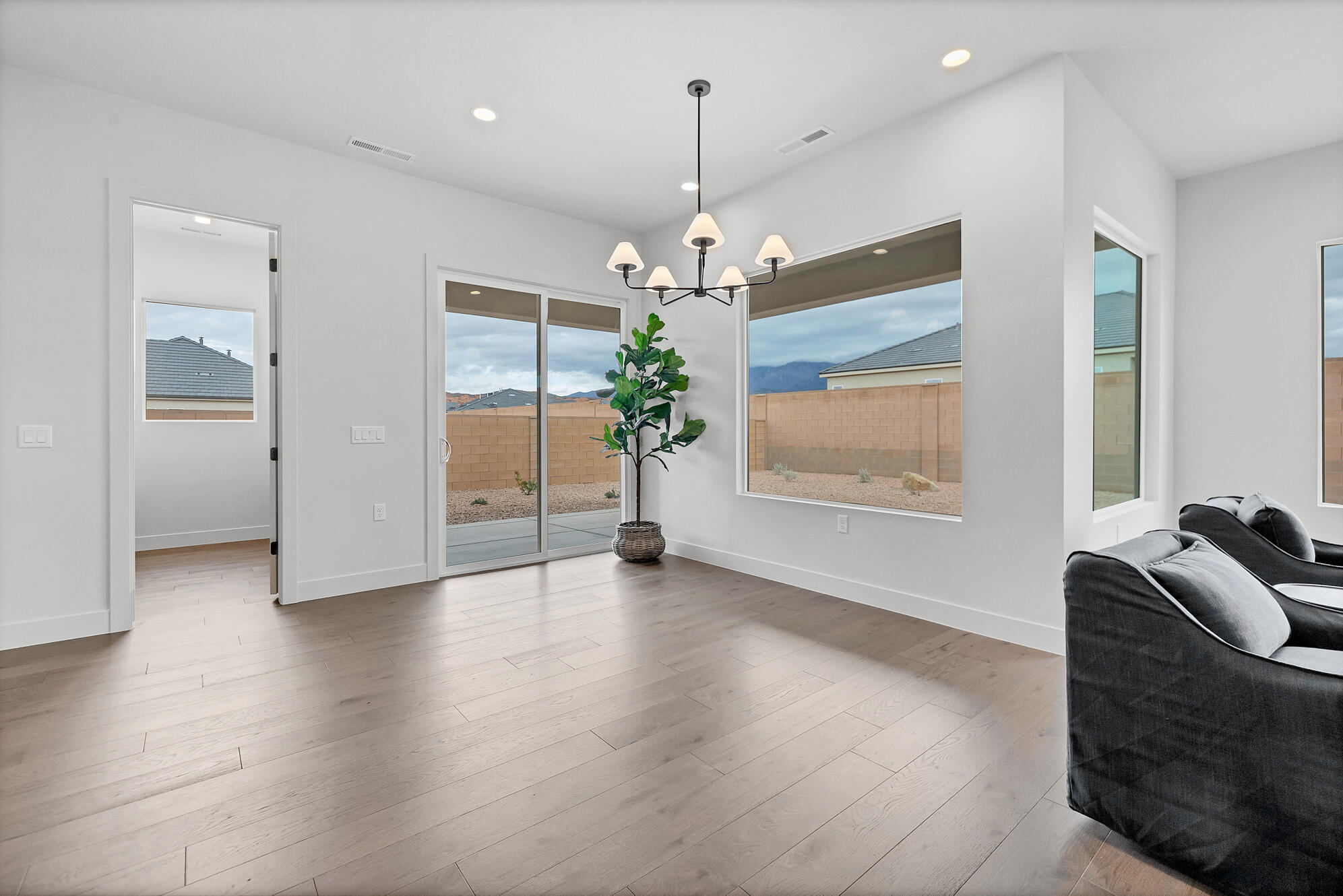 SUN RIVER FIRELIGHT - Residential