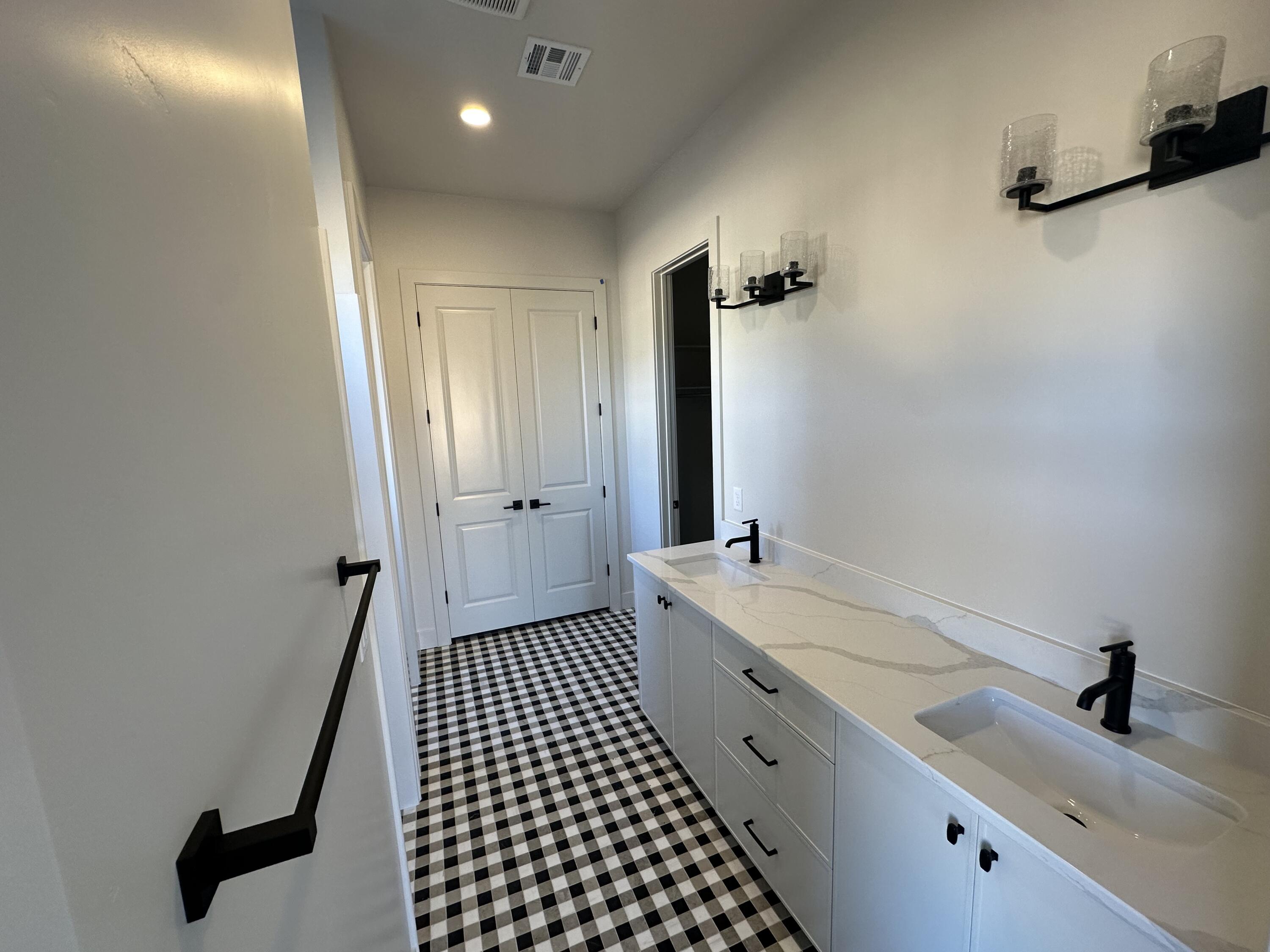 SUN RIVER FIRELIGHT - Residential