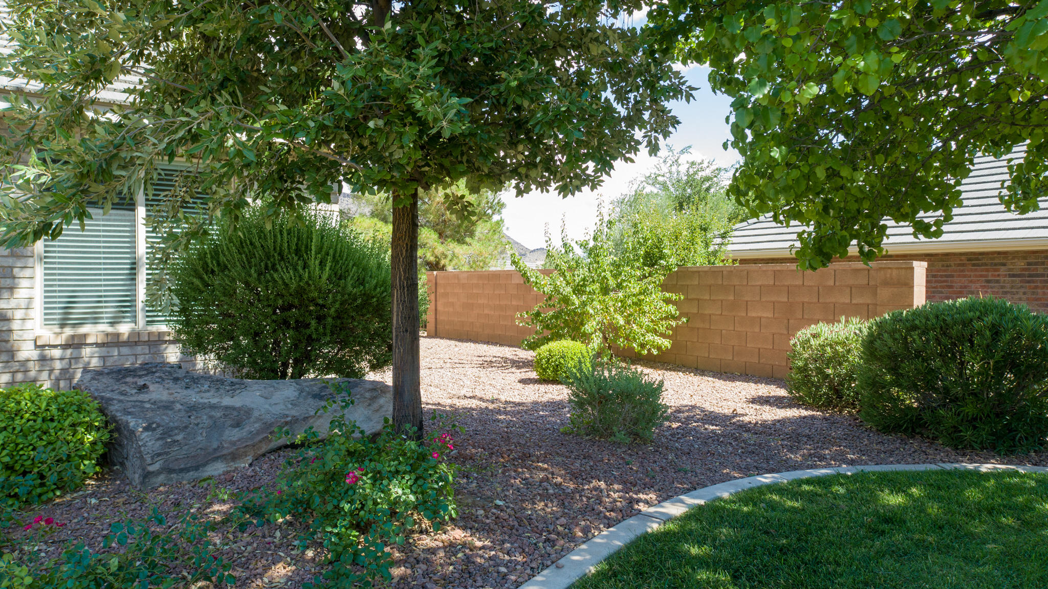 COVENTRY LANE TOWNHOMES - Residential