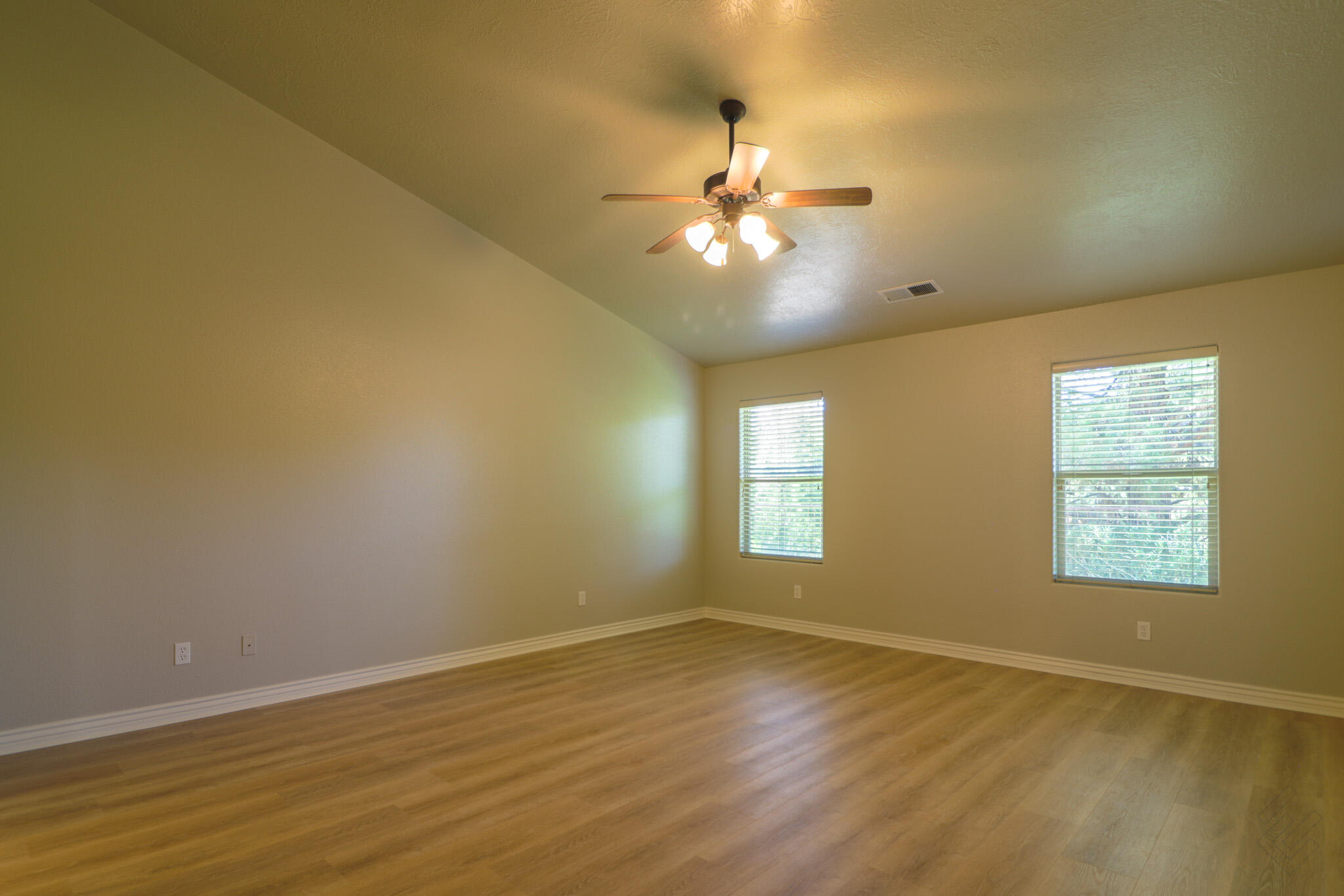 COVENTRY LANE TOWNHOMES - Residential