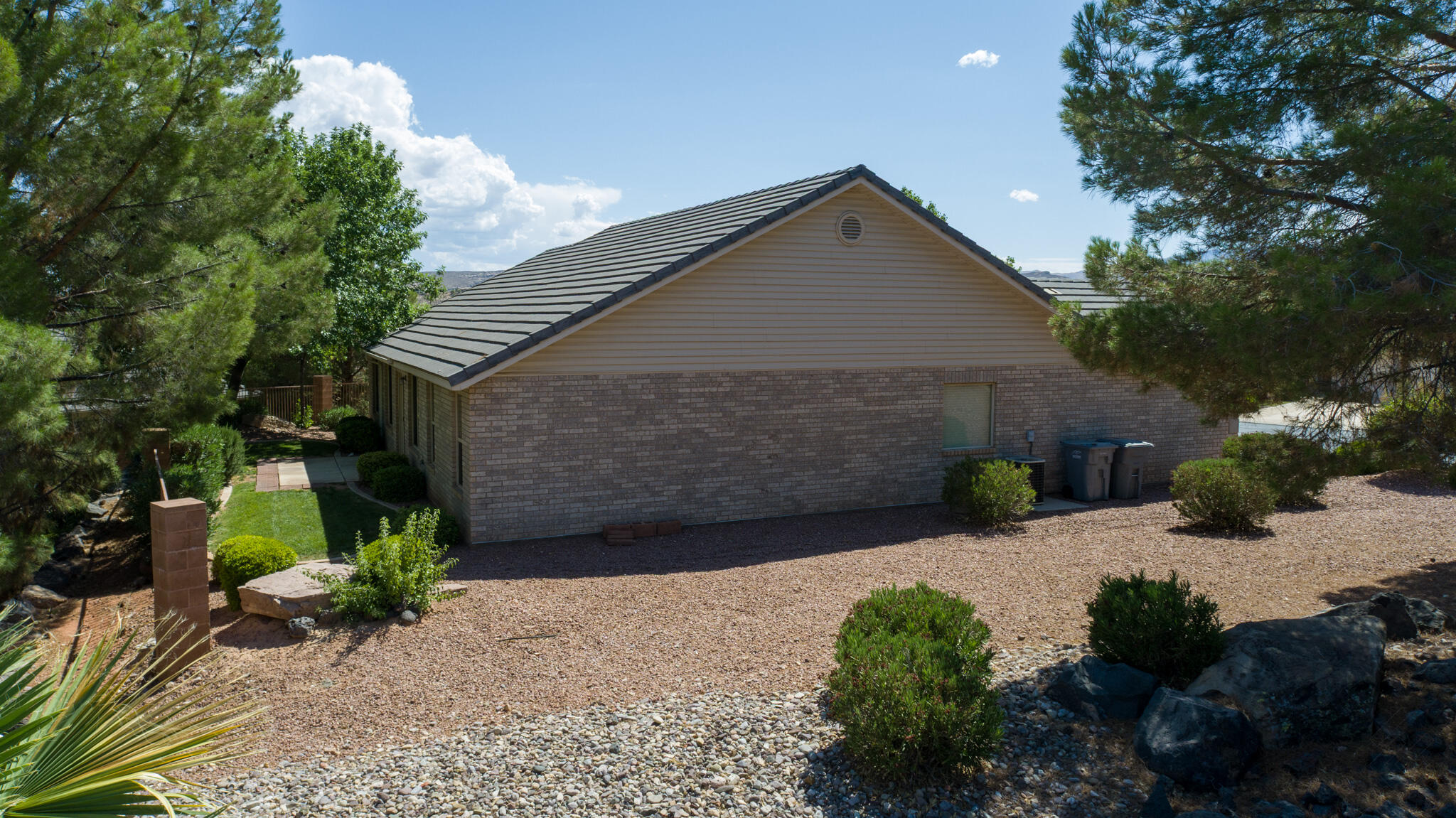 COVENTRY LANE TOWNHOMES - Residential