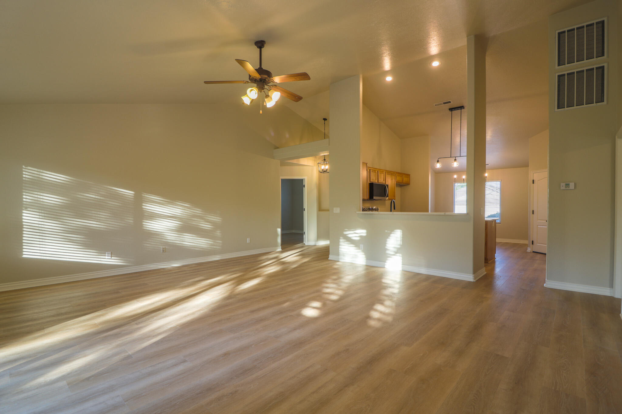 COVENTRY LANE TOWNHOMES - Residential