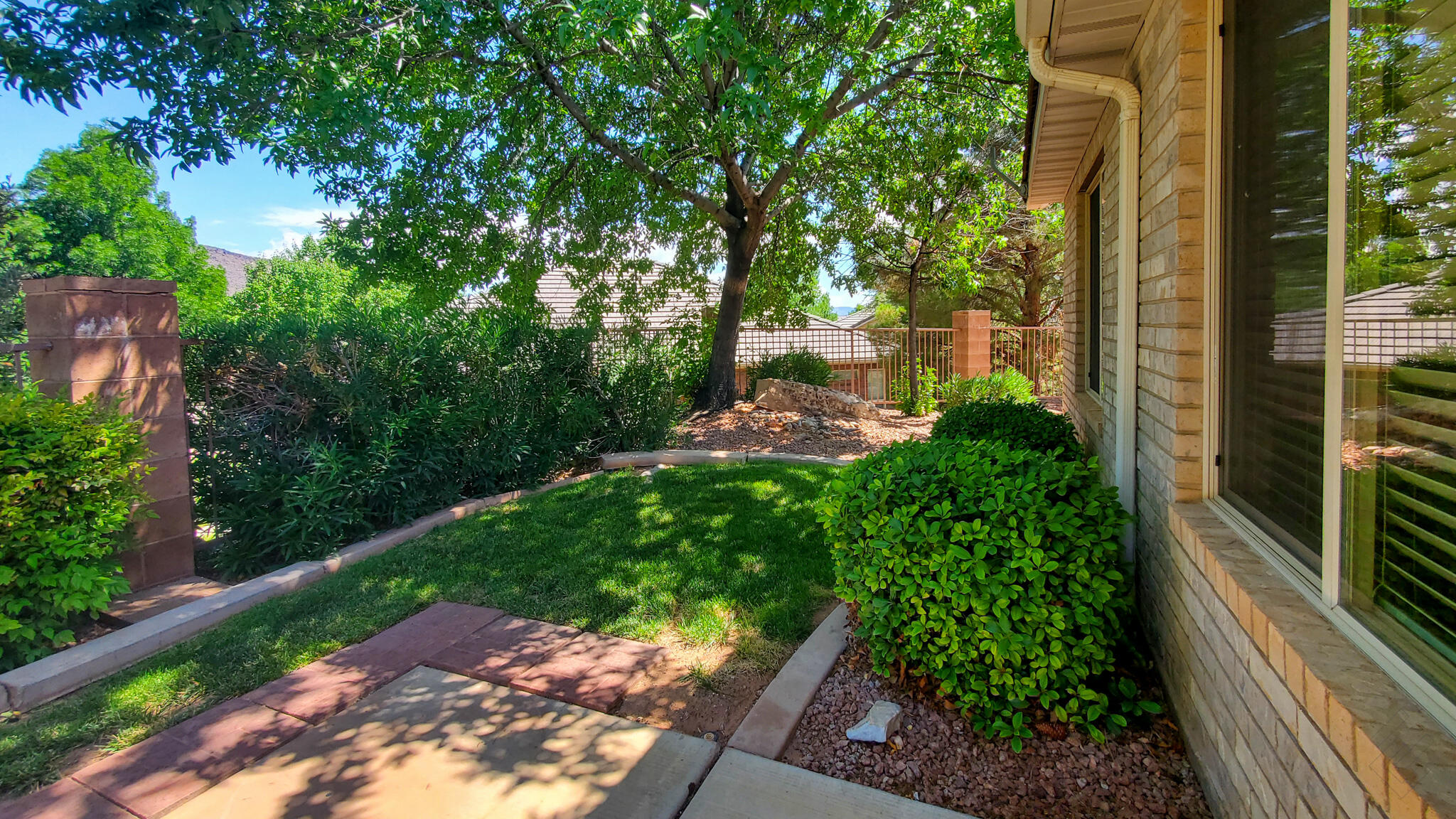 COVENTRY LANE TOWNHOMES - Residential