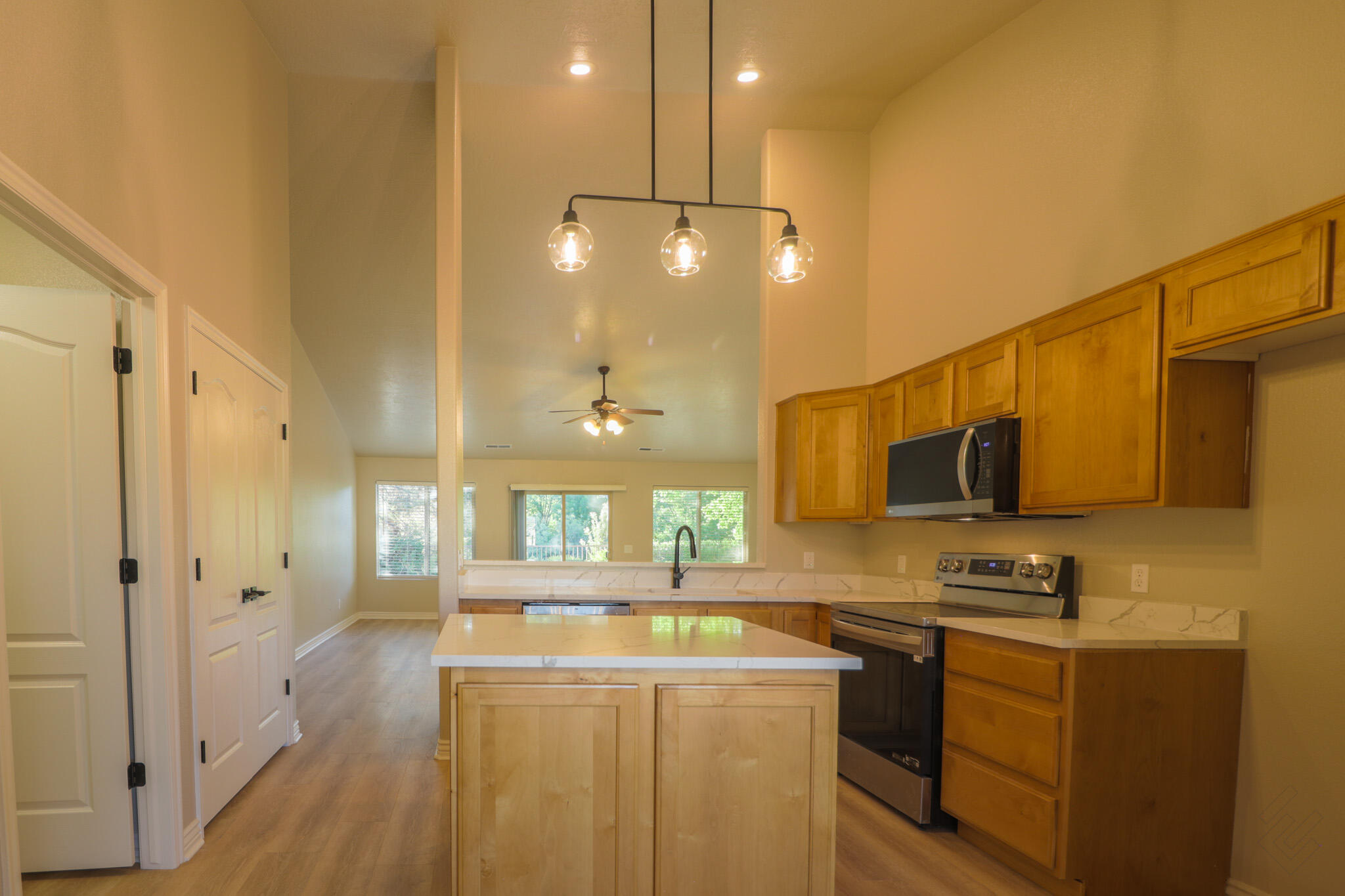 COVENTRY LANE TOWNHOMES - Residential