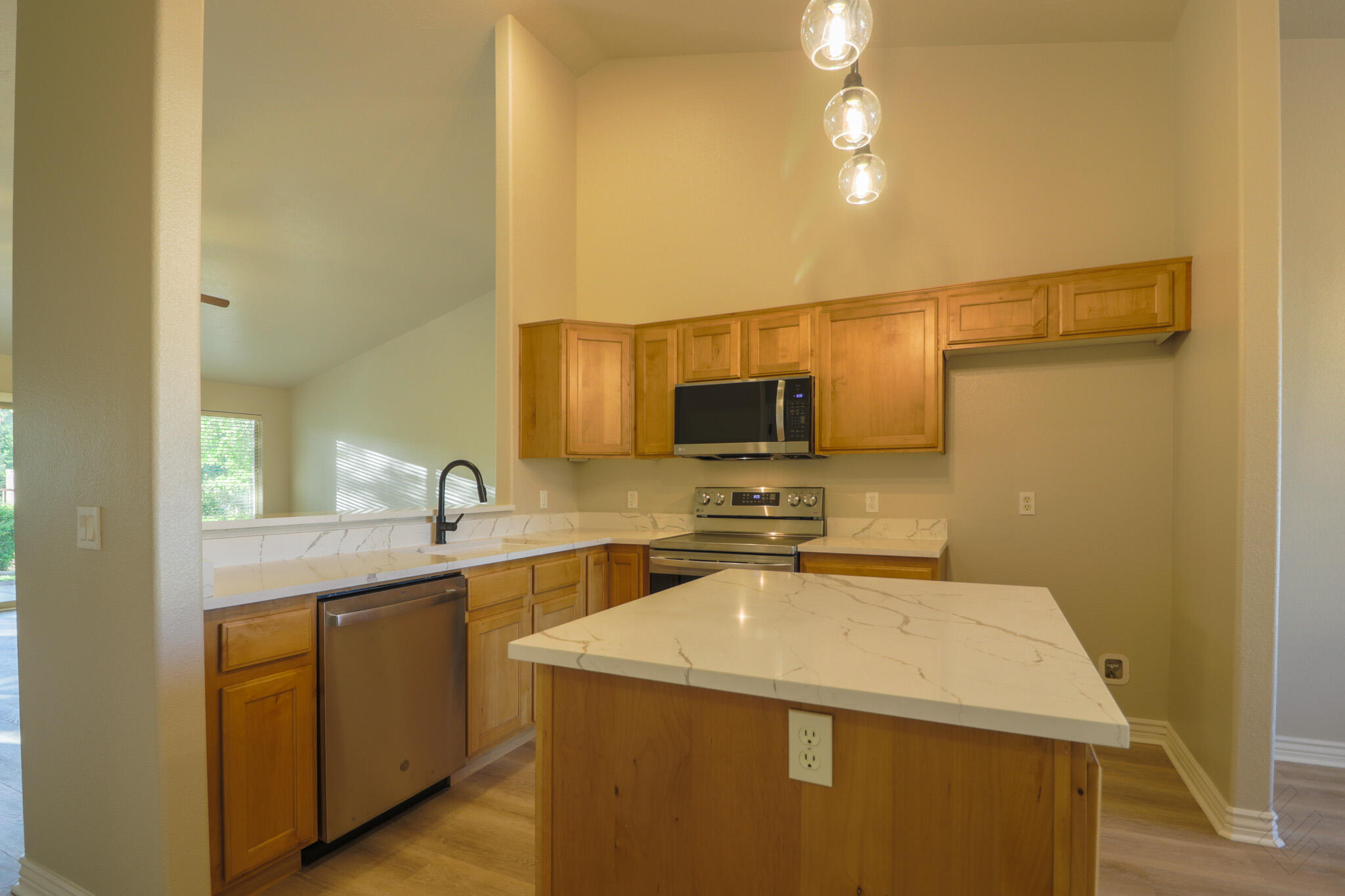 COVENTRY LANE TOWNHOMES - Residential