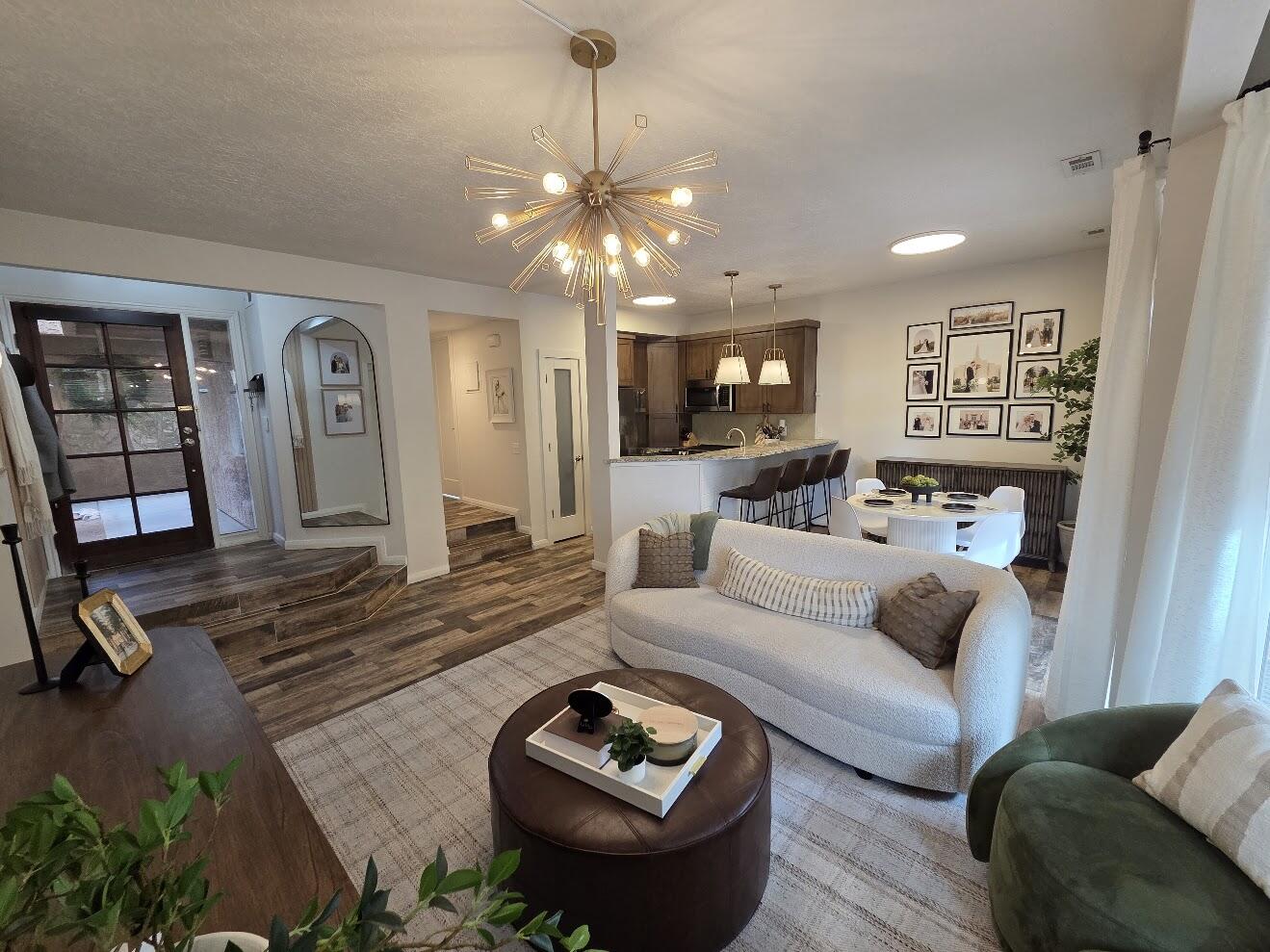 TAMARACK - ST GEORGE GOLF CLUB CONDOS - Residential