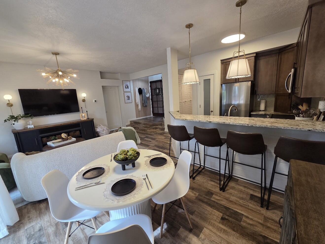 TAMARACK - ST GEORGE GOLF CLUB CONDOS - Residential