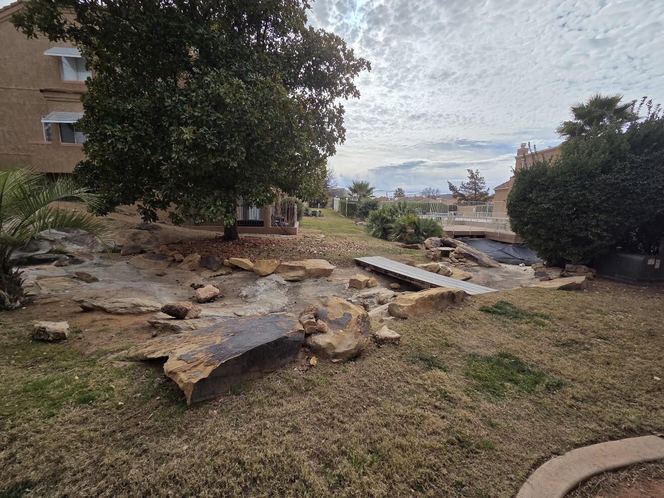 TAMARACK - ST GEORGE GOLF CLUB CONDOS - Residential