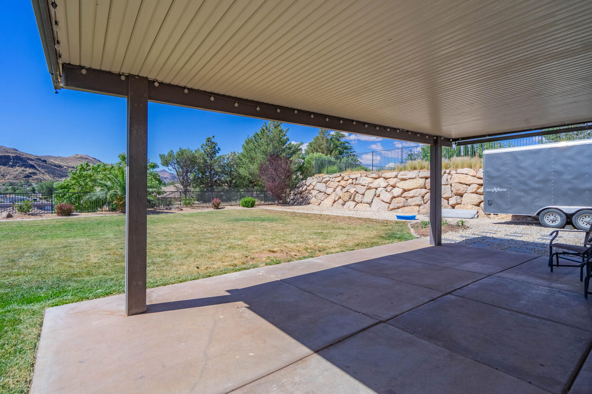 FALCON RIDGE - Residential
