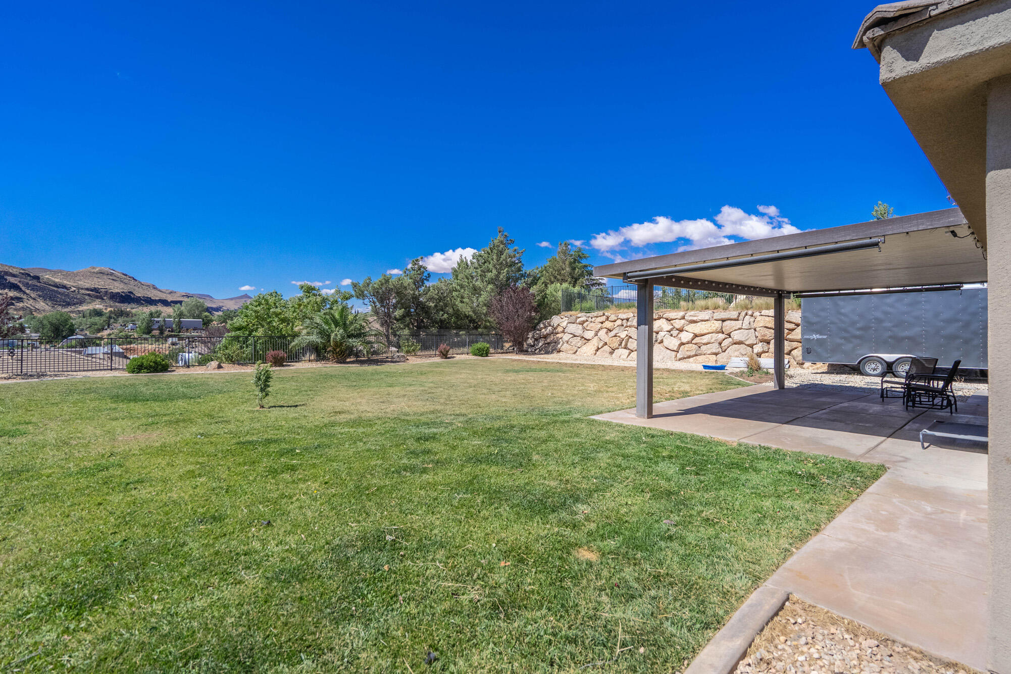 FALCON RIDGE - Residential