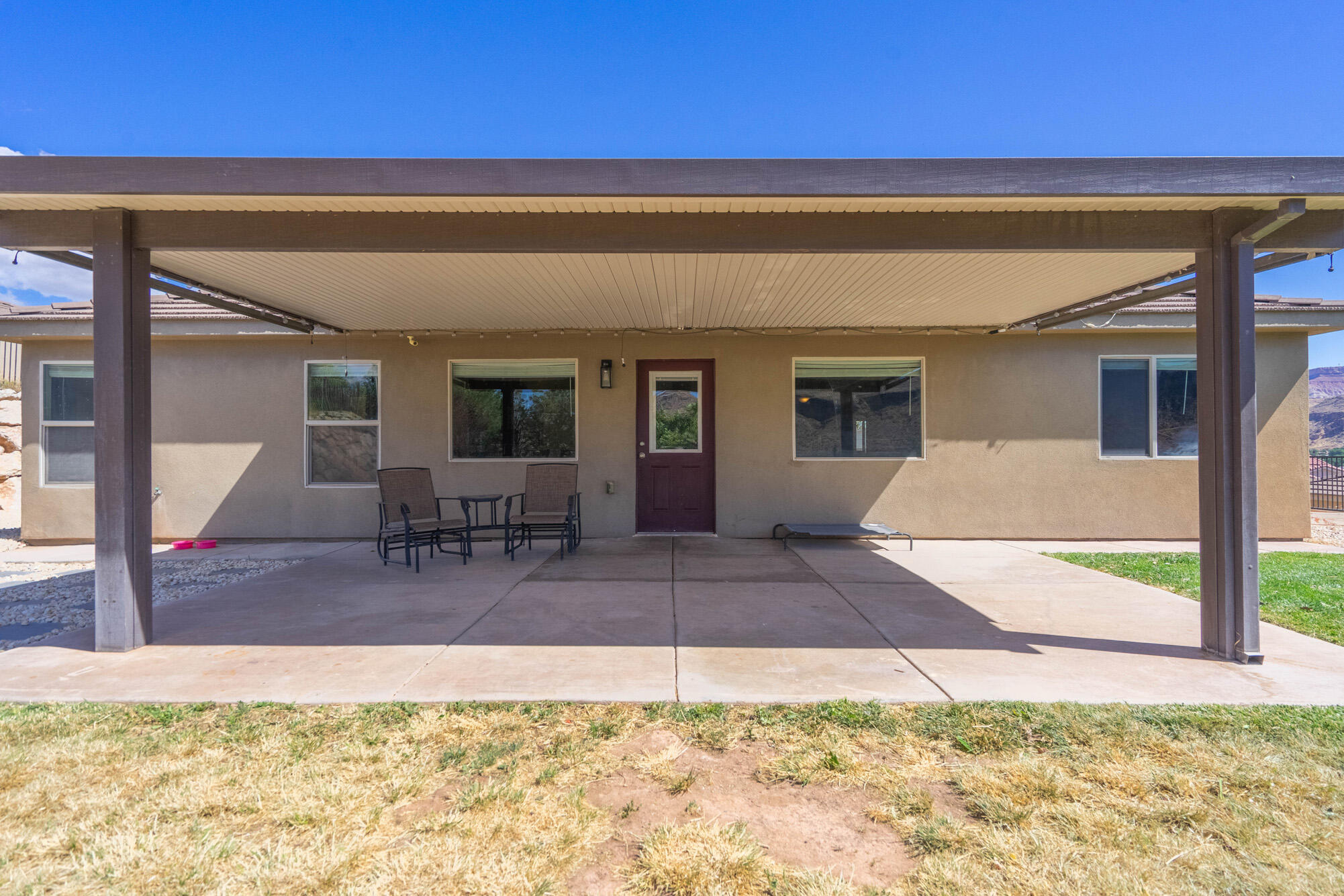 FALCON RIDGE - Residential