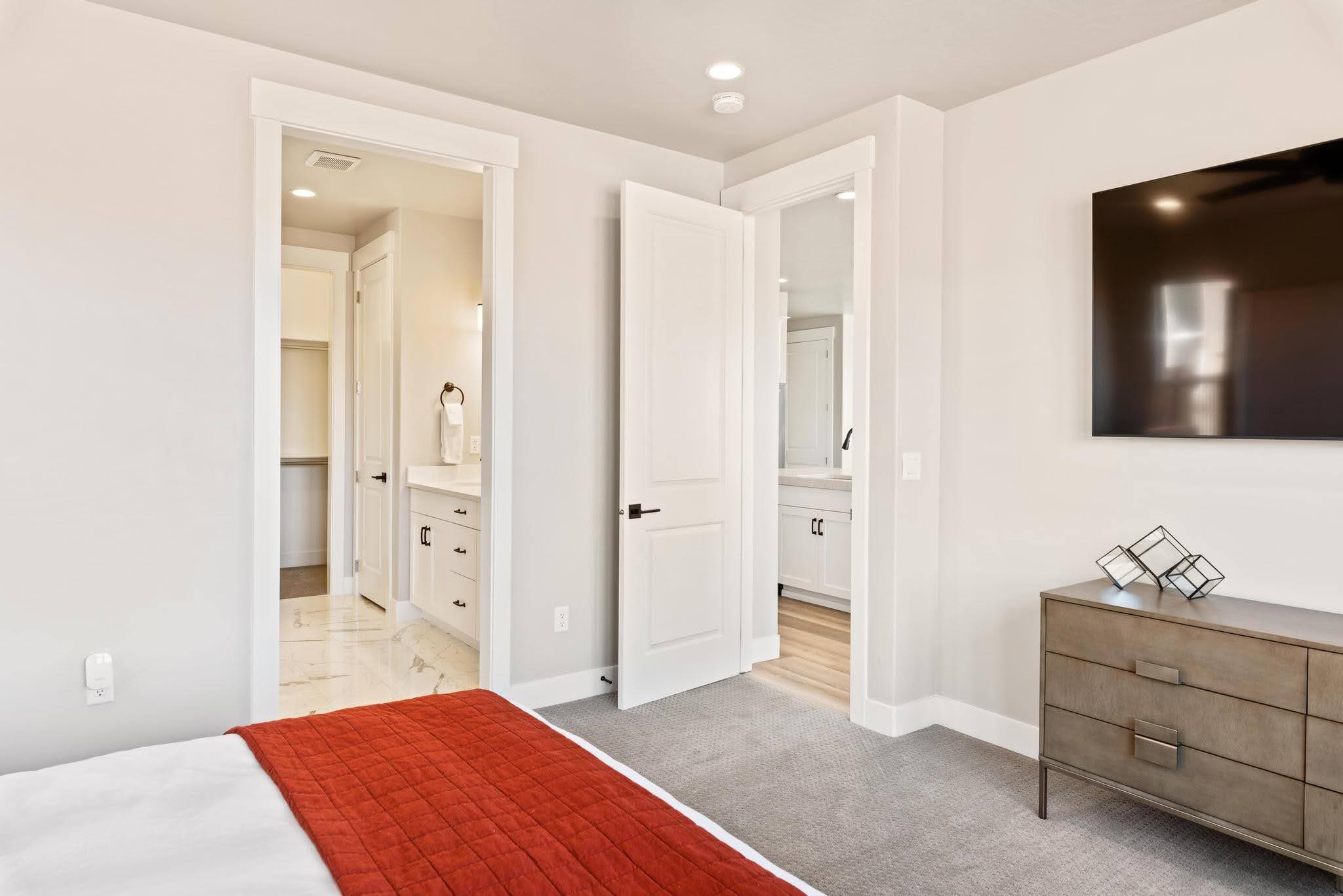 PASEOS AT SIENNA HILLS - Residential