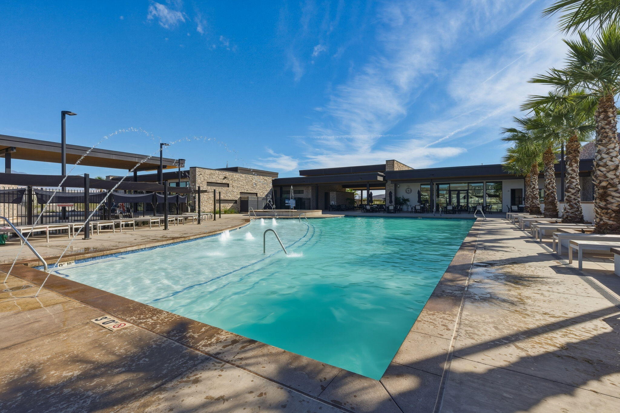 LABYRINTH PT AT LG VALLEY - Residential